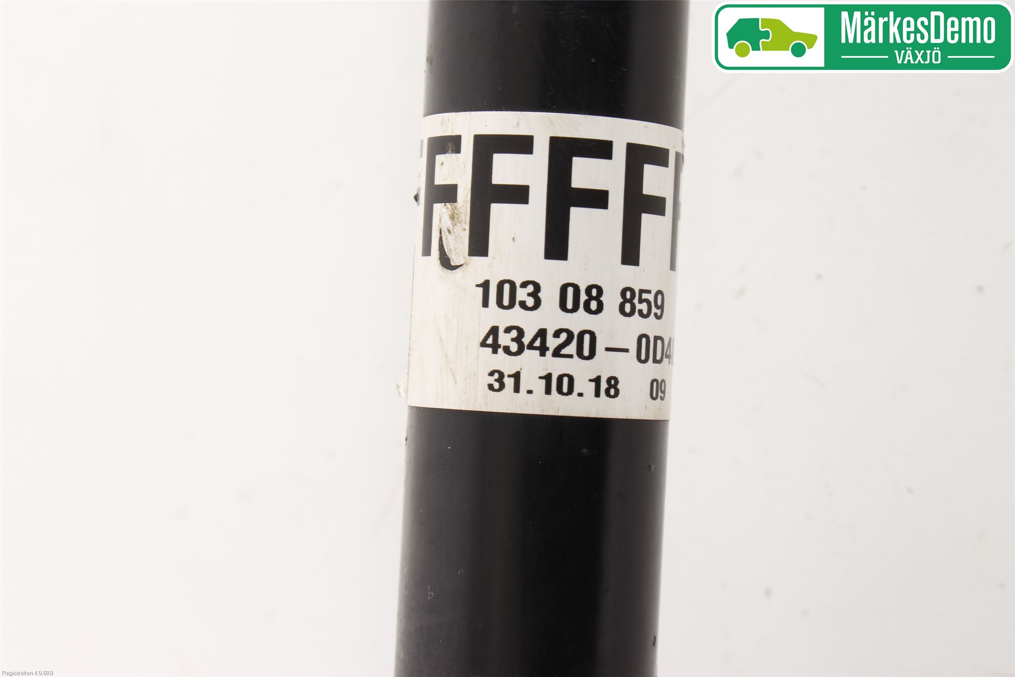 Toyota YARIS XP130 15-20 Drivaxel Fram Vänster