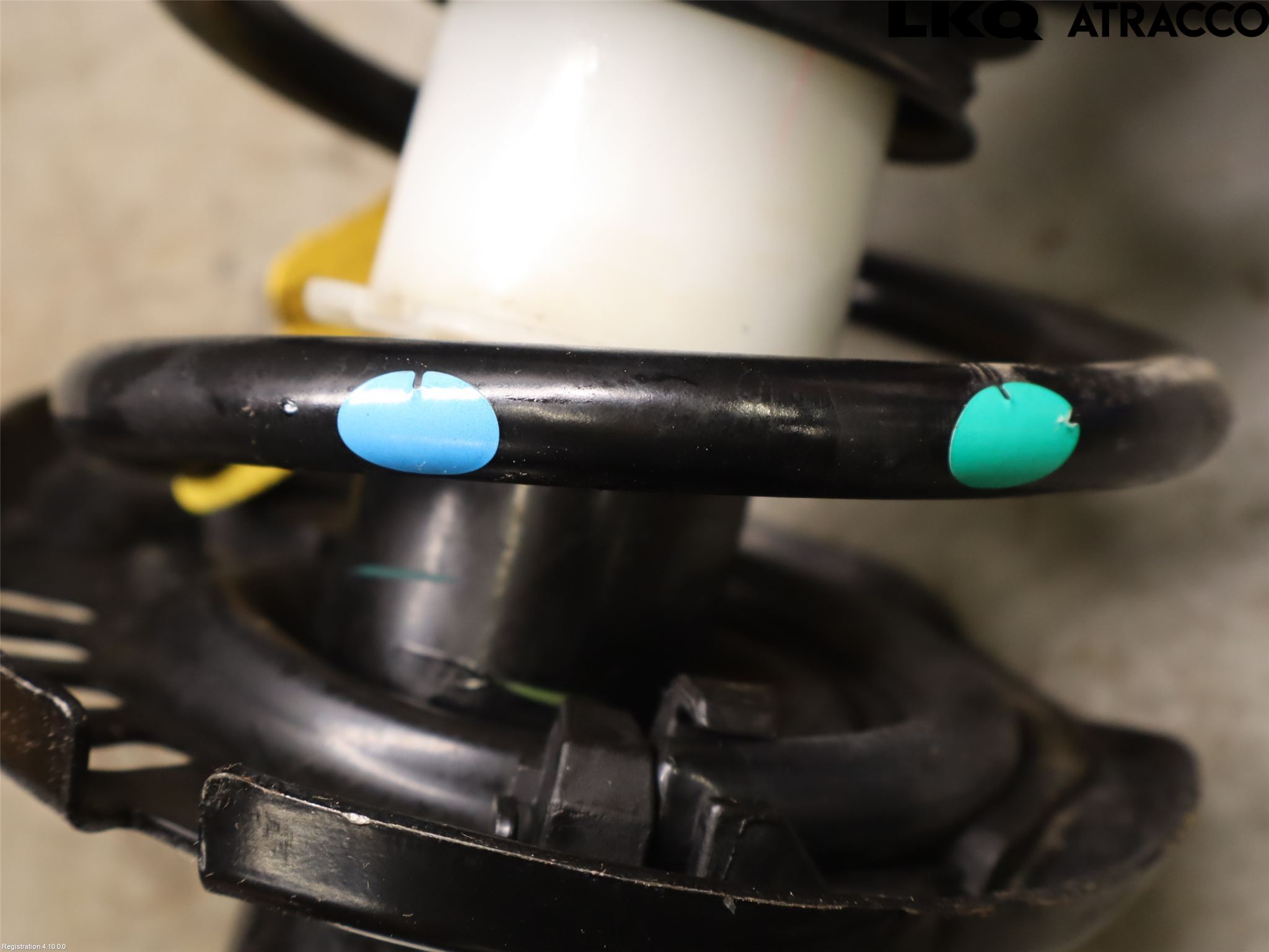 Mazda CX-30 20- Fjäderben Fram Höger