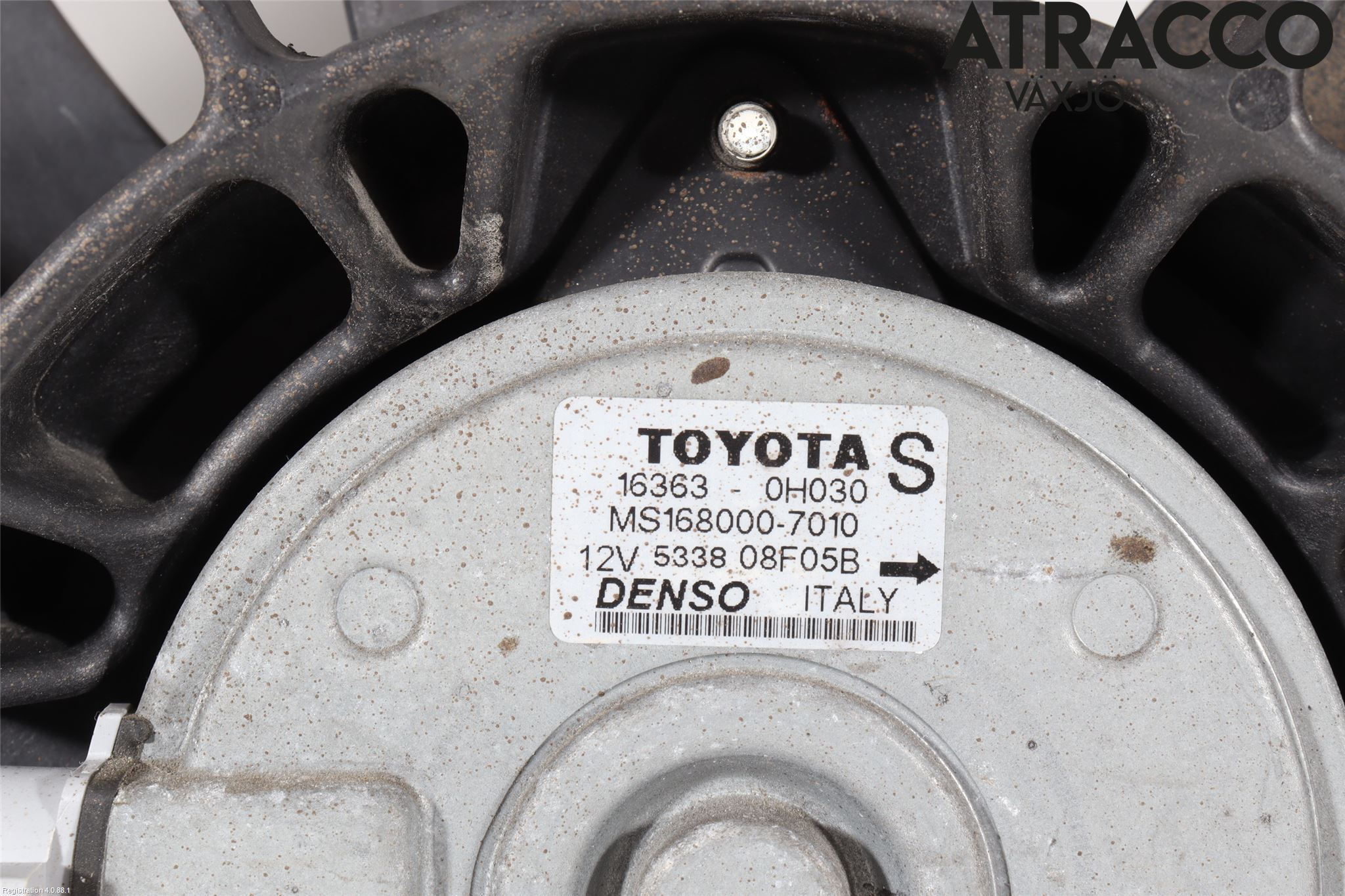 Toyota AVENSIS 03-06 Kylfläktkåpa