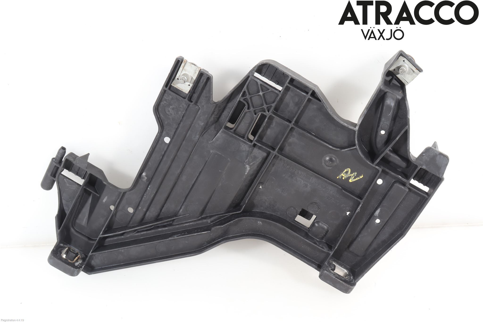 Audi A4 ALLROAD 09-16 Strålkastarsarg Höger