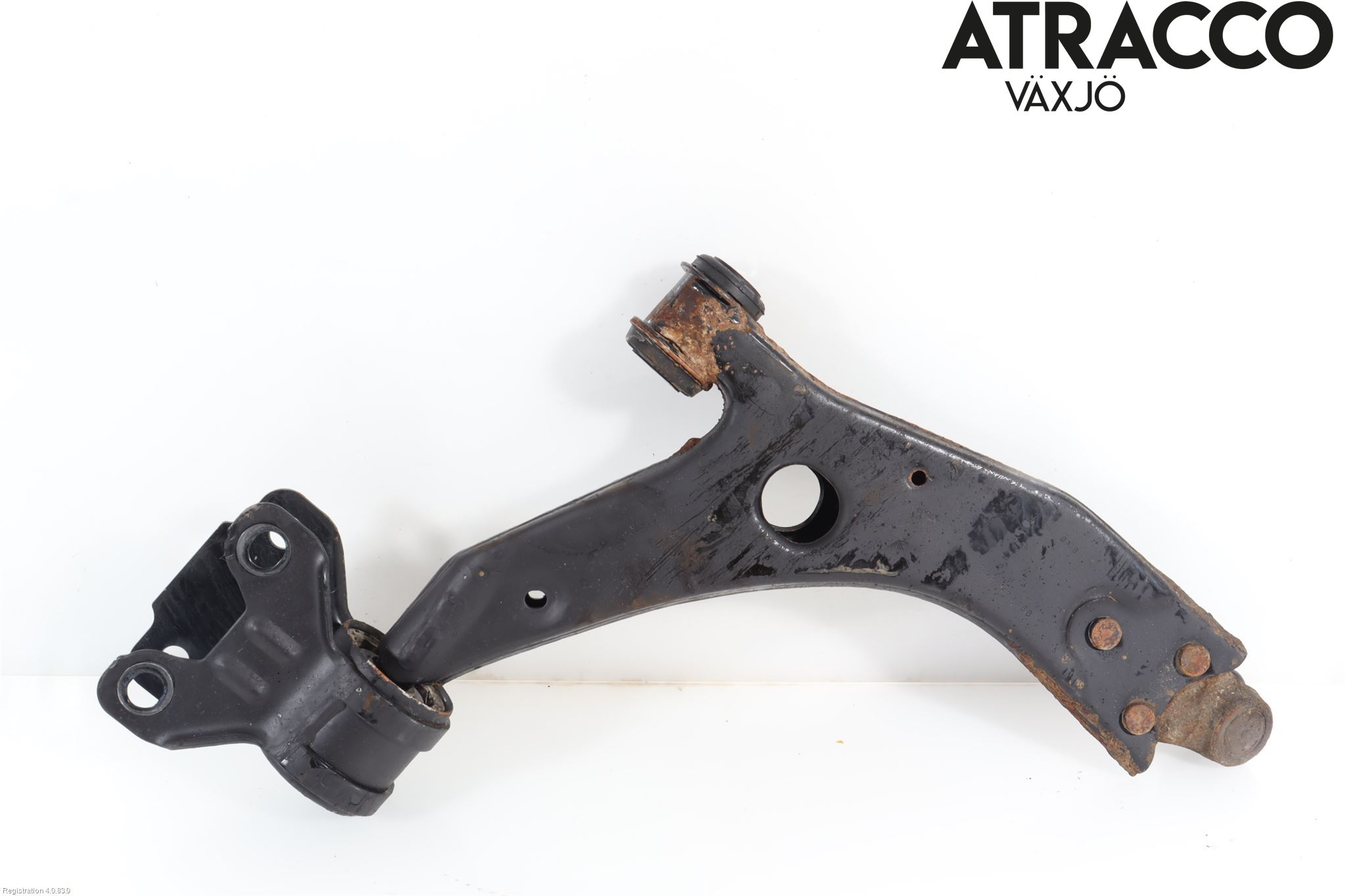 Ford FOCUS 15-18 Bärarm Fram Undre Vä