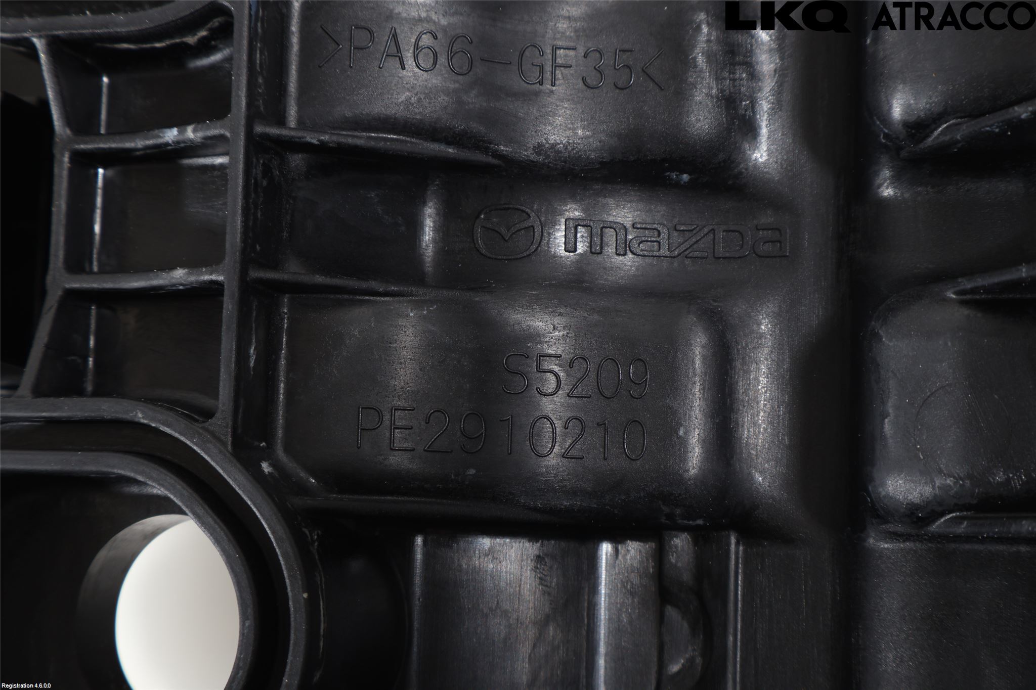 Mazda CX-30 20- Ventilkåpa