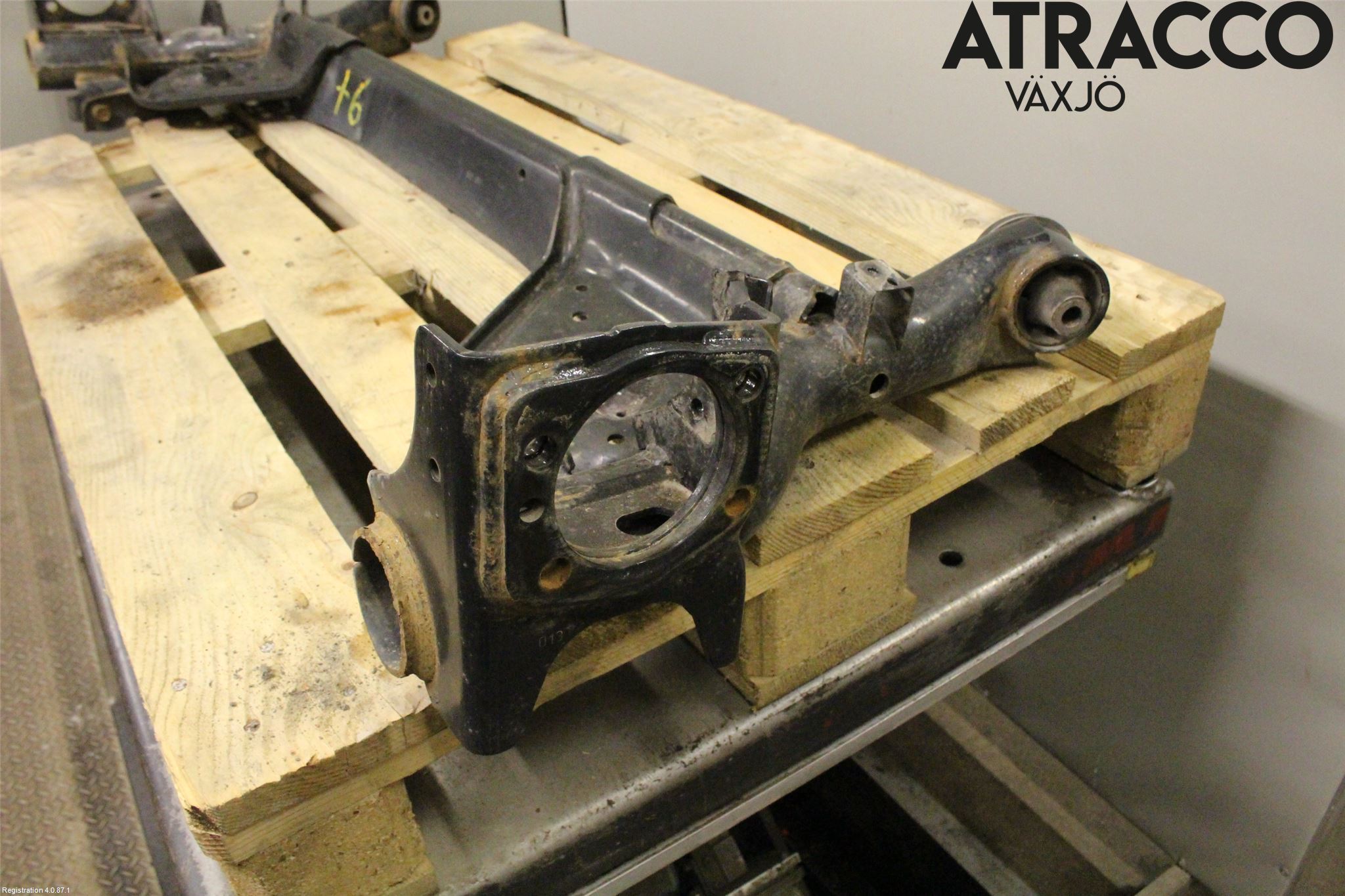 Nissan LEAF 18- Bakaxelbalk