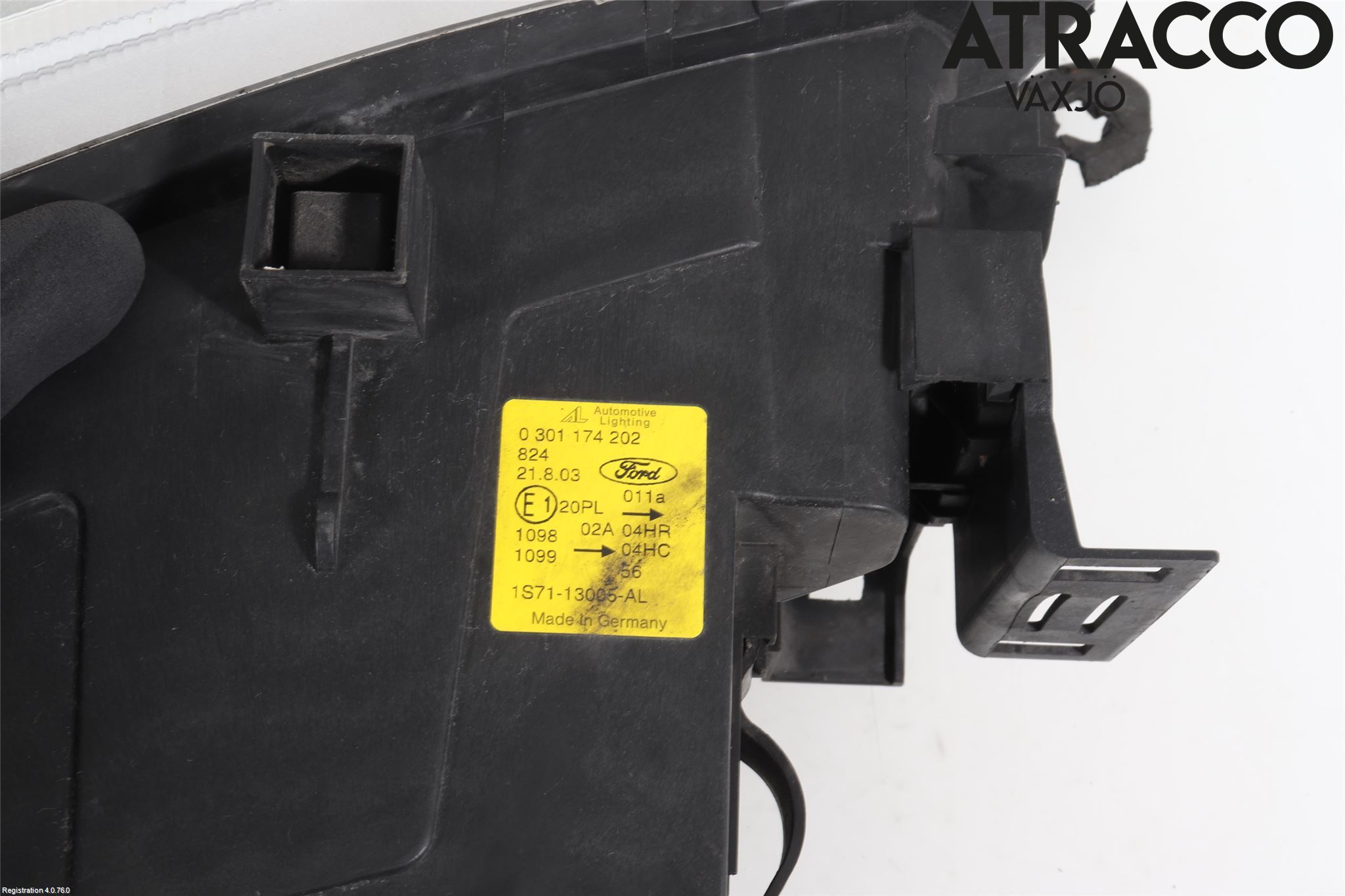 Ford MONDEO     01-06 Strålkastare Höger