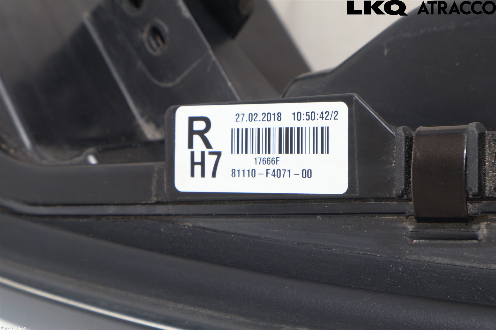 Toyota C-HR 16-23 Strålkastare Höger