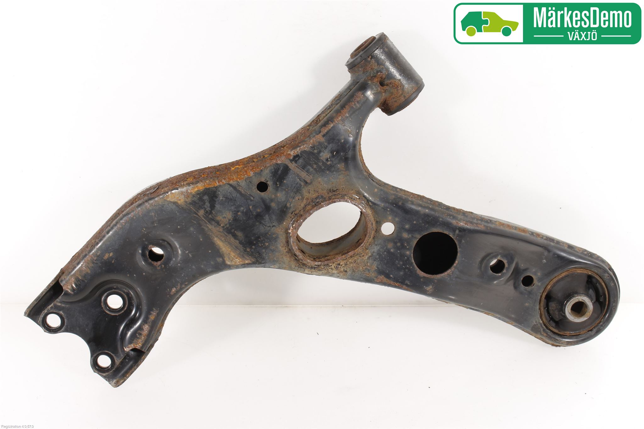 Toyota RAV4 13-18 Bärarm Fram Undre Hö