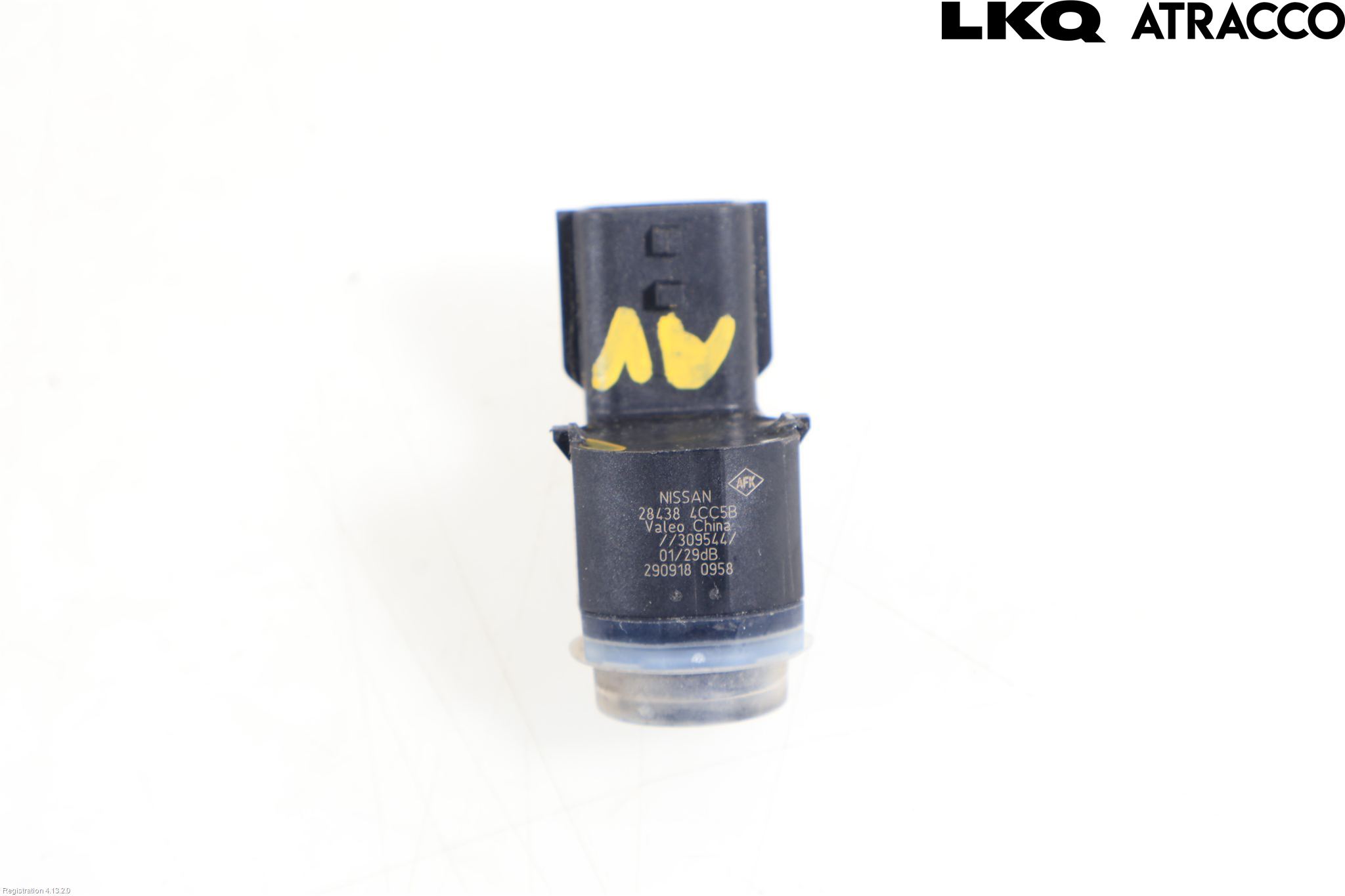 Nissan QASHQAI 17-21 Parkeringshjälp Frontsensor