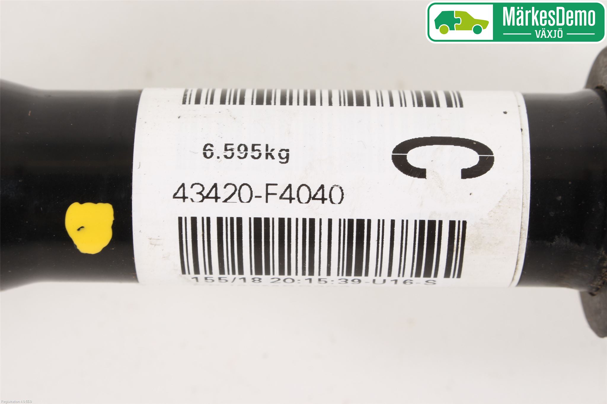Toyota C-HR 16-23 Drivaxel Fram Vänster