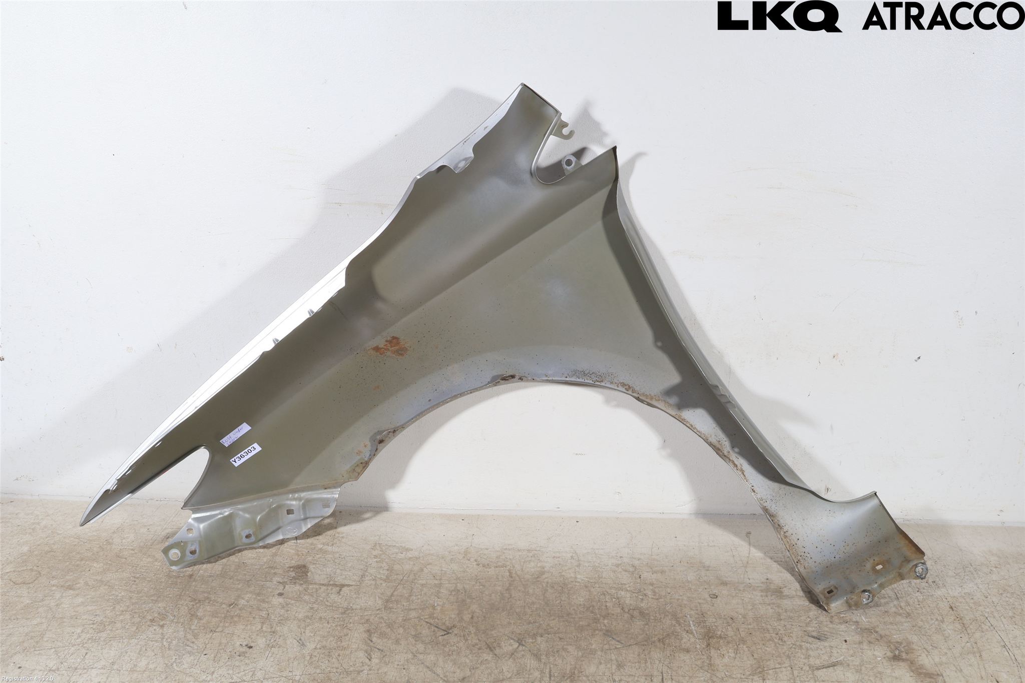 Toyota AURIS 13-19 Skärm Fram Höger