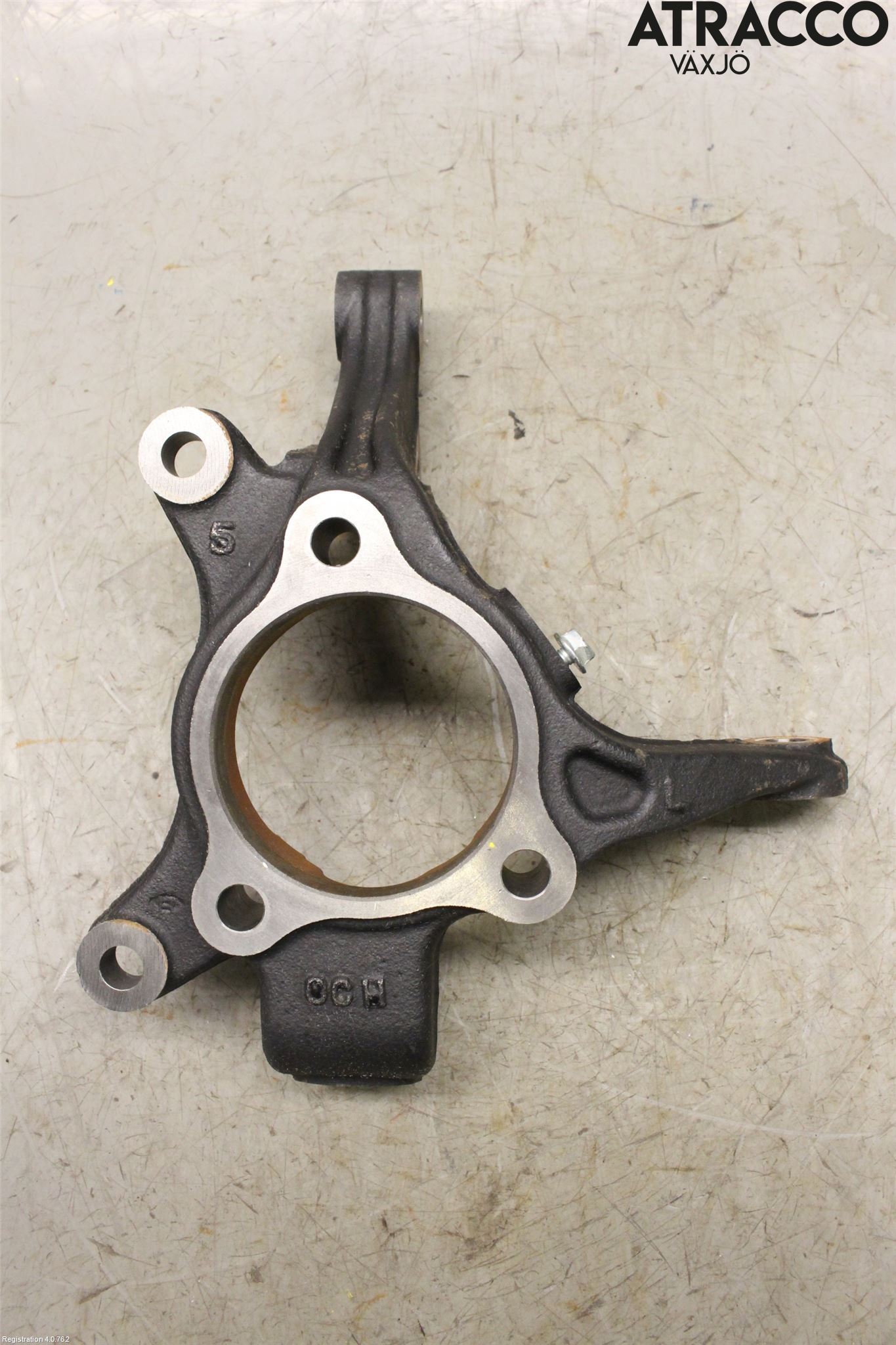 Suzuki SWIFT 17-24 Styrspindel Lagerhus Vä