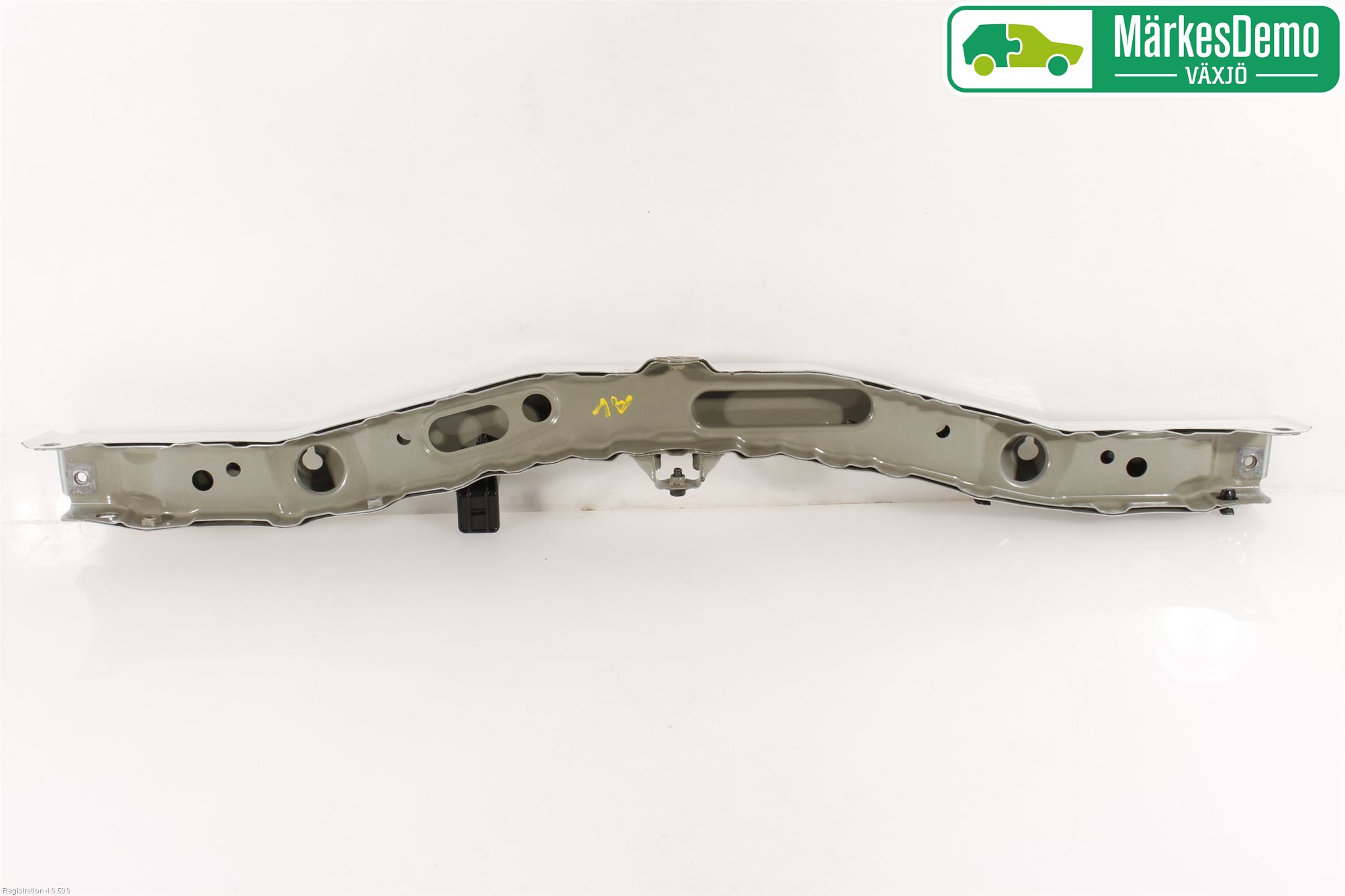 Toyota AURIS 13-19 Frontplåt Övre