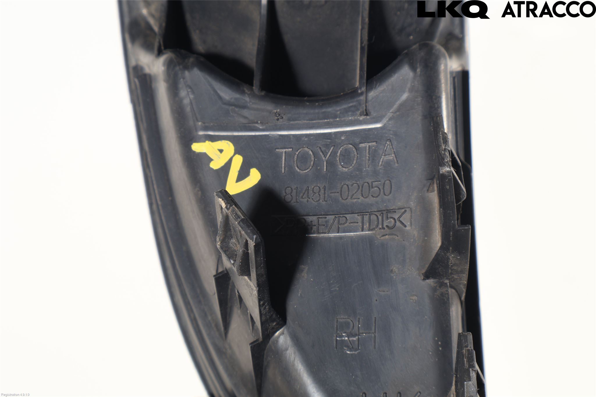 Toyota AURIS 07-09 Dimljussarg Fram