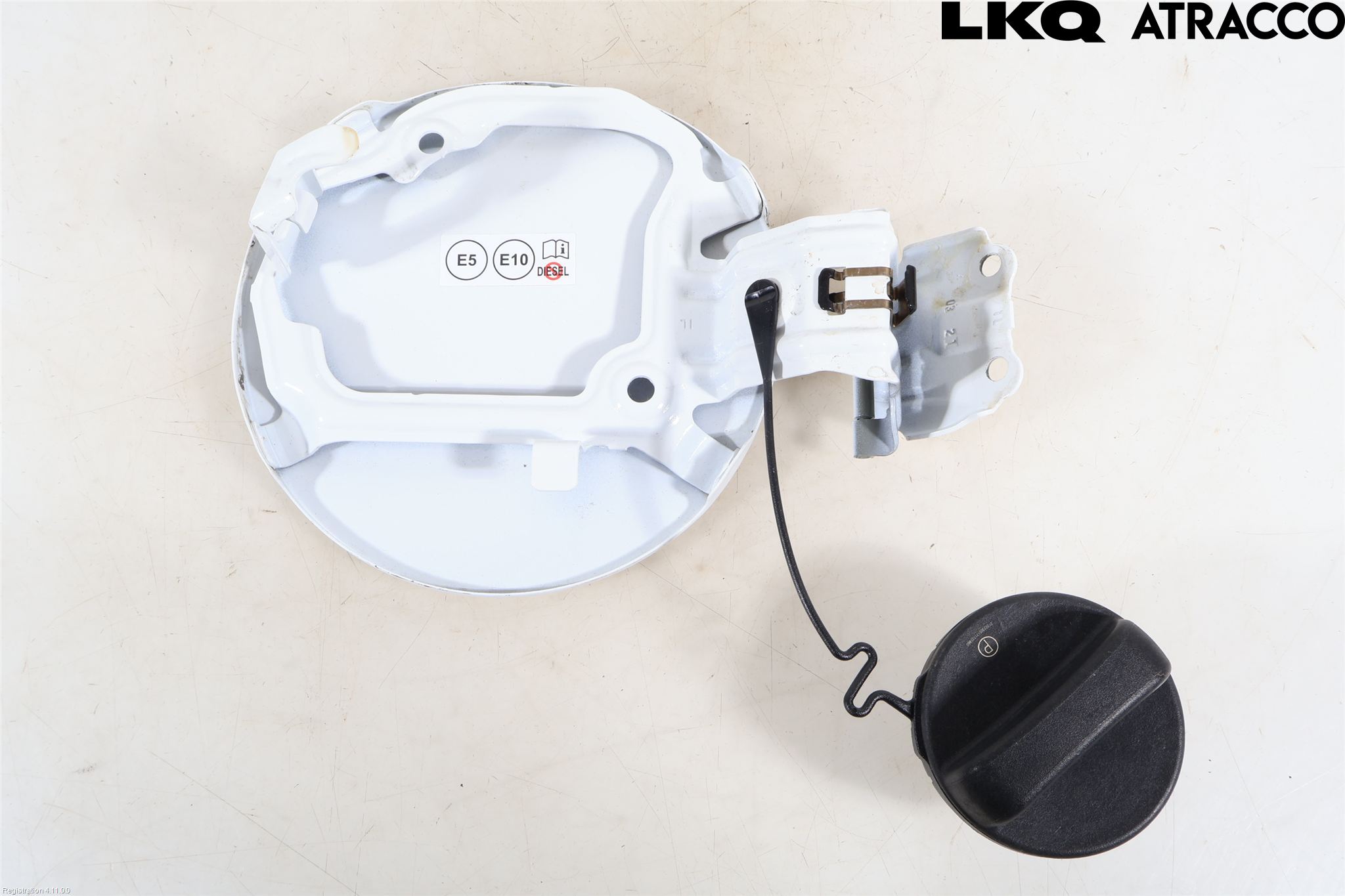 Toyota YARIS XP21 20- Tanklucka