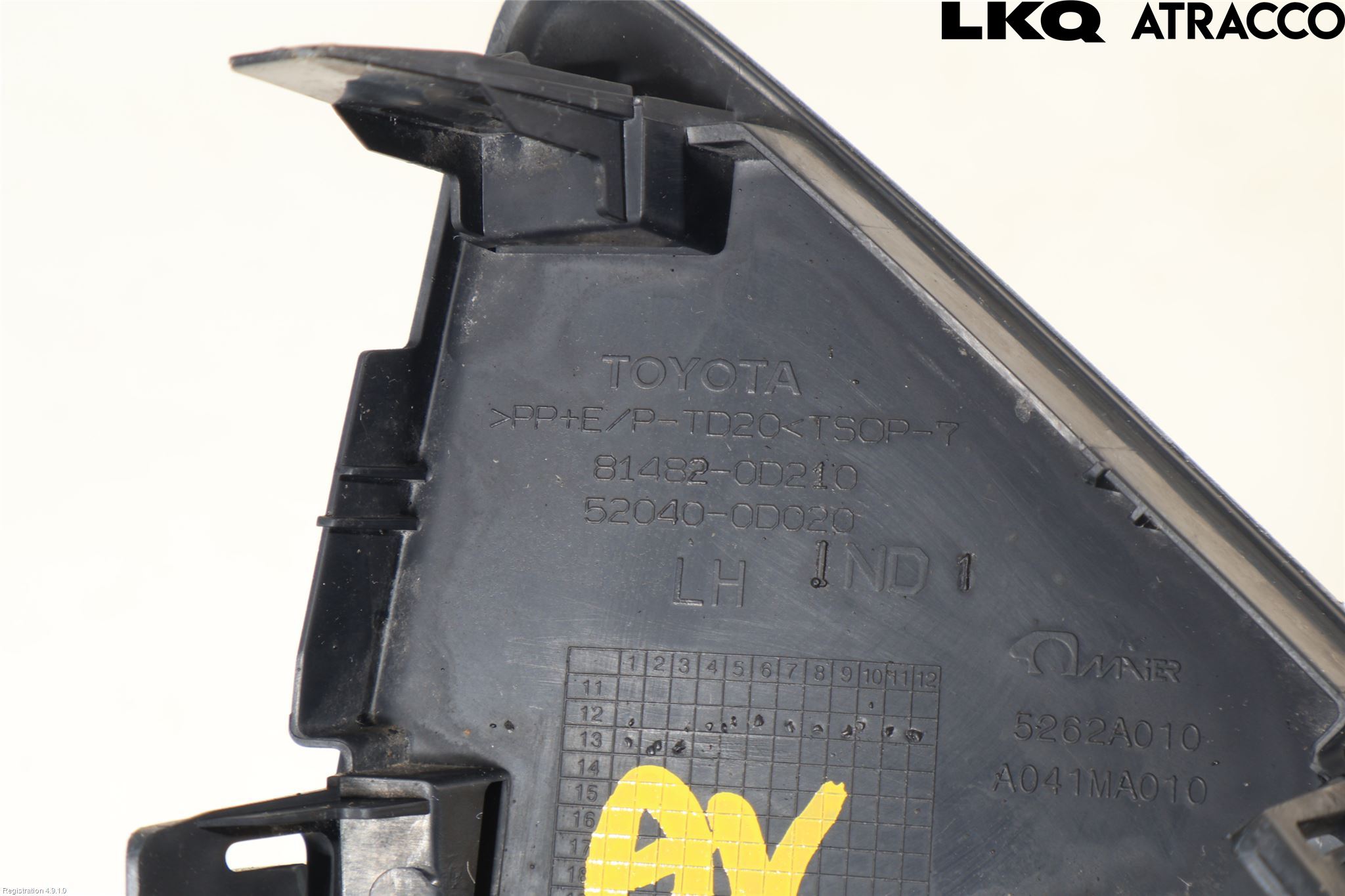 Toyota YARIS XP130 12-14 Dimljussarg Fram