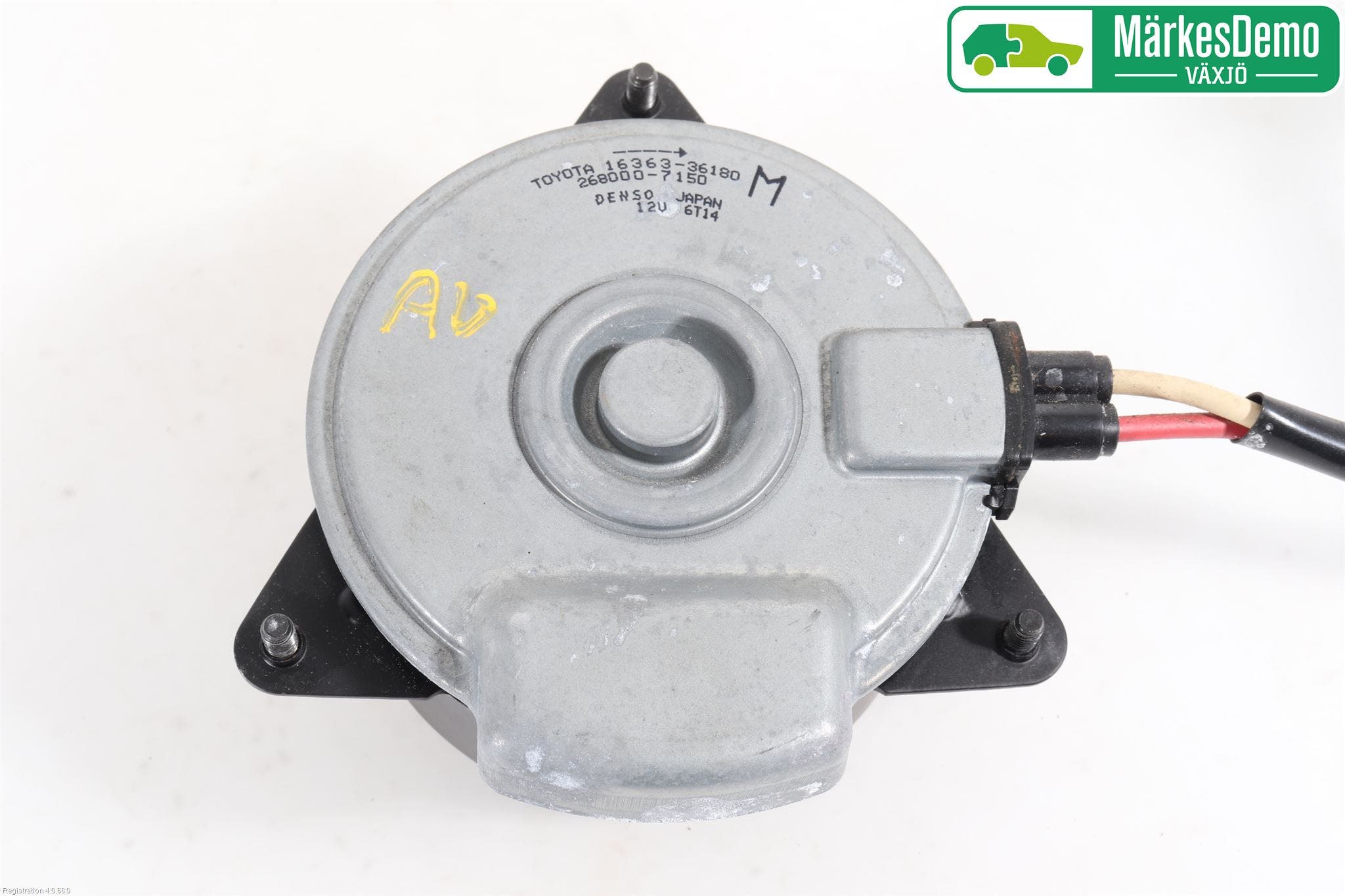 Lexus NX 300h 15-21 Kylfläkt El