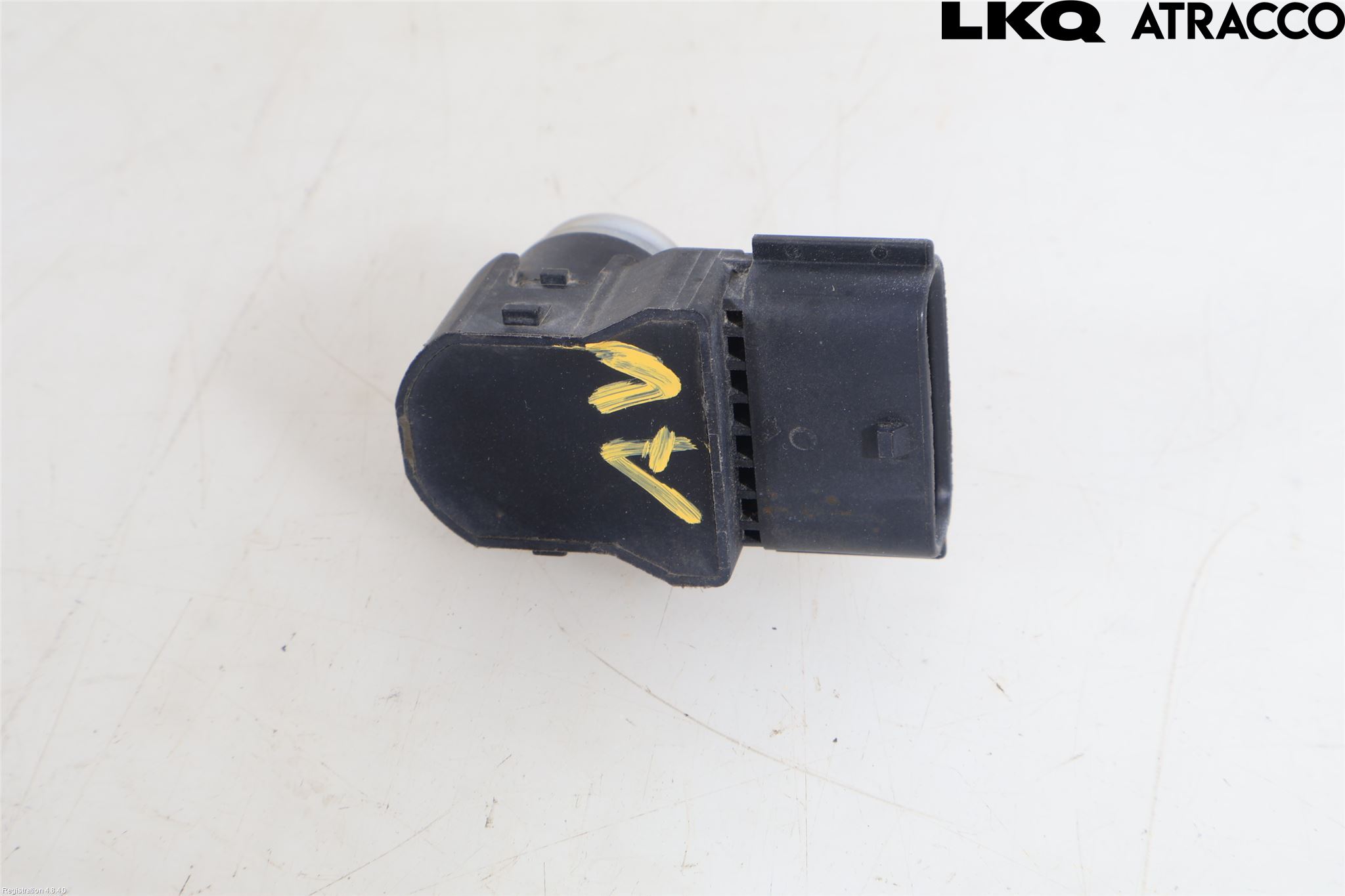 Toyota AVENSIS 16-18 Parkeringshjälp Backsensor