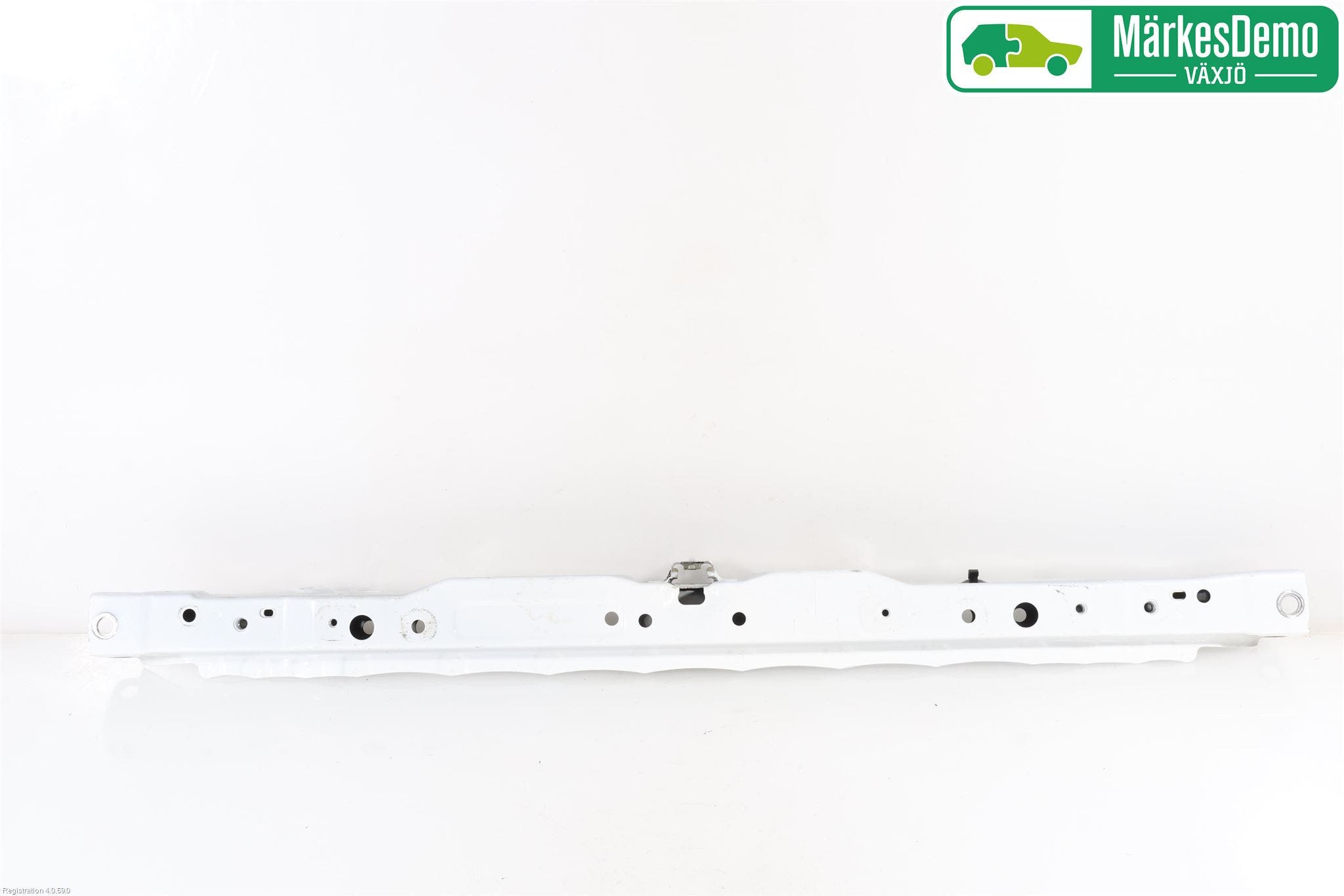 Toyota RAV4 13-18 Frontplåt Övre