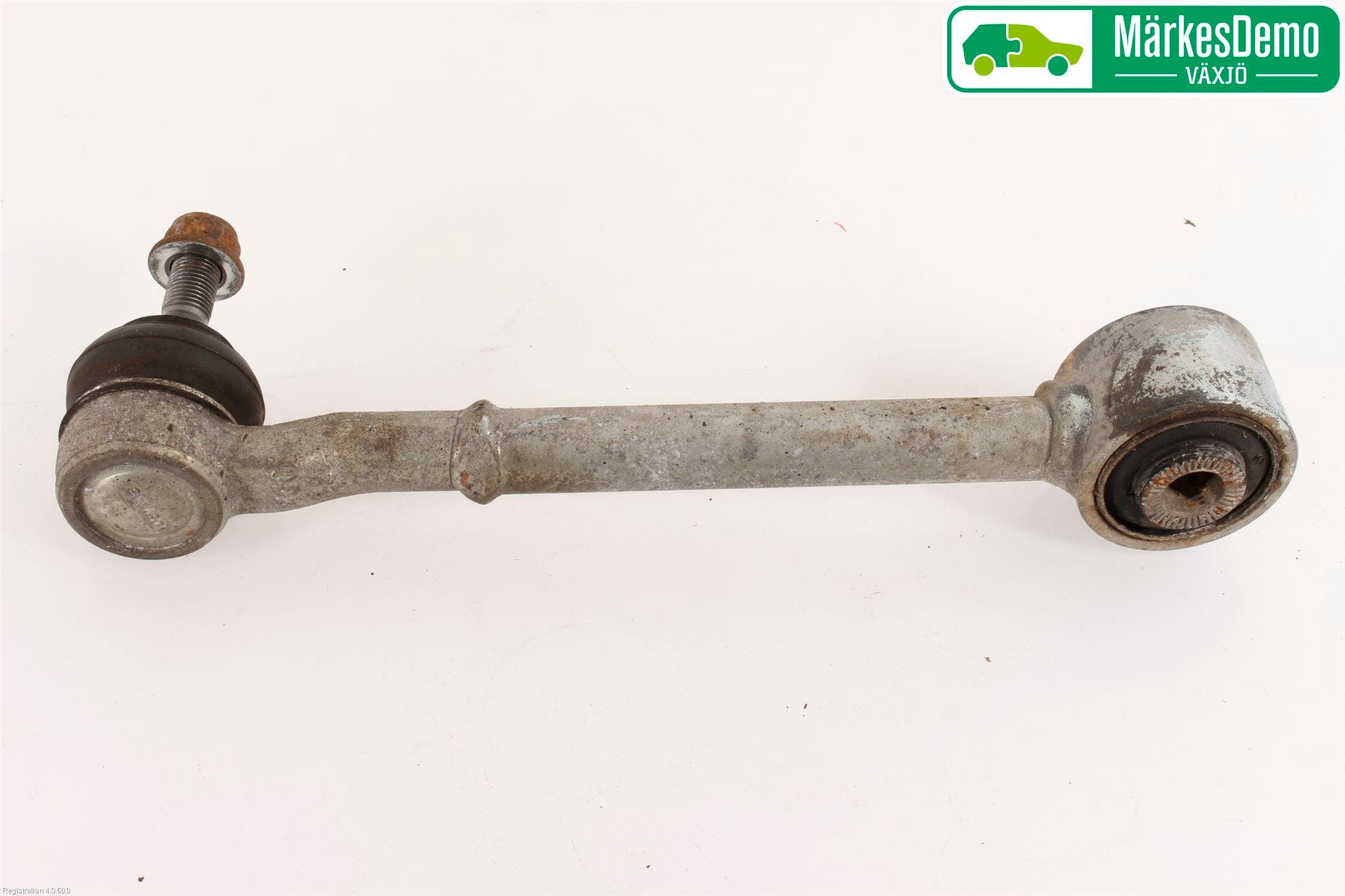 Toyota AVENSIS 16-18 Bärarm Bak Höger