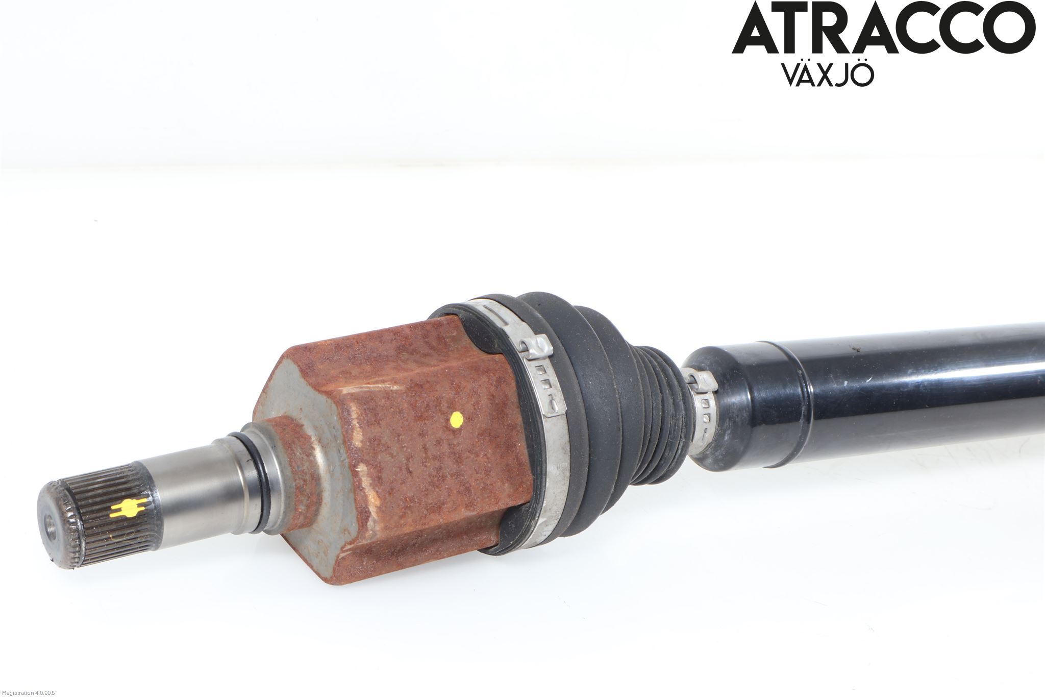 Volkswagen VW PASSAT 15-19 Drivaxel Fram Höger