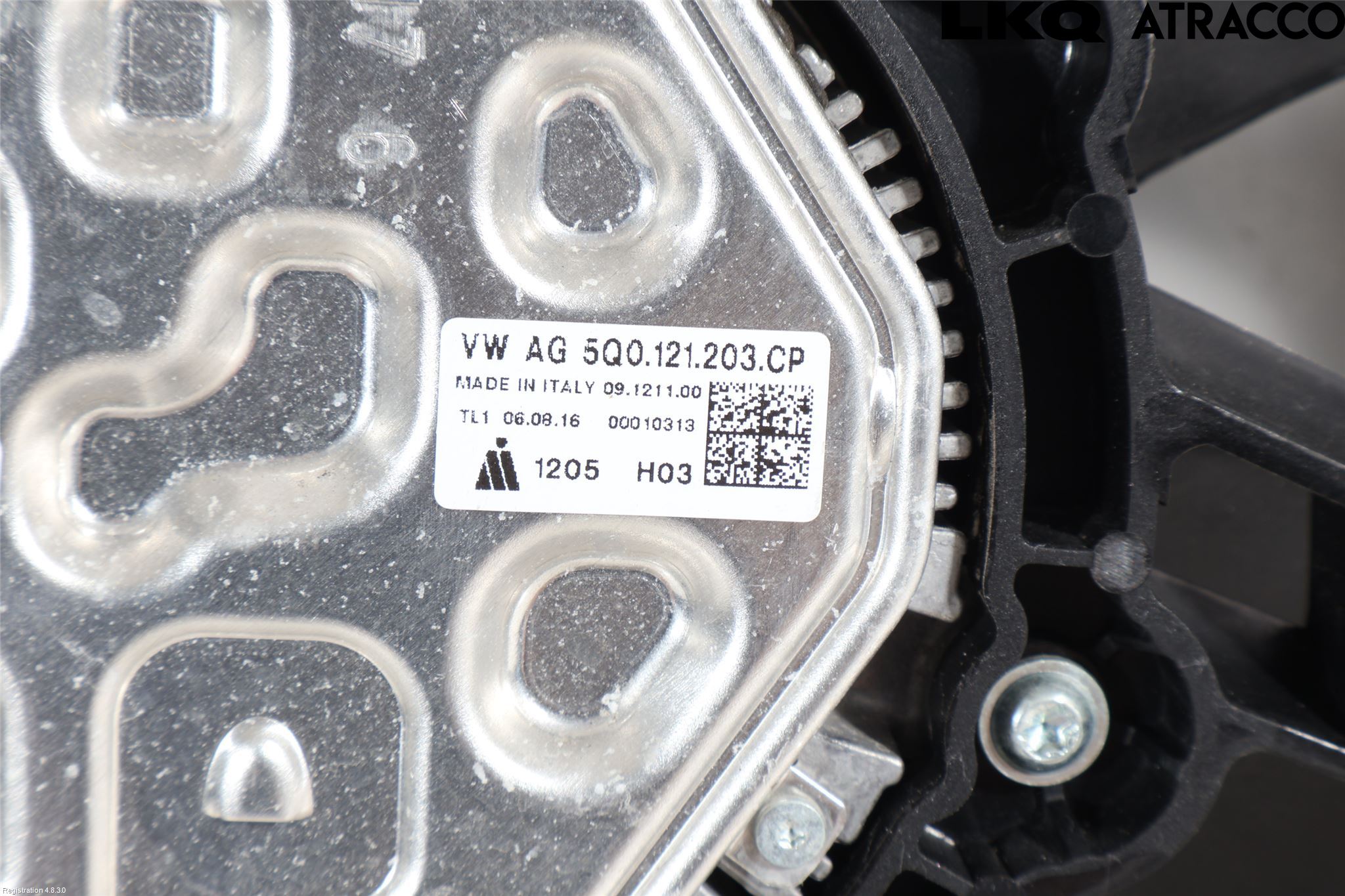 Volkswagen VW GOLF / E-GOLF VII 13-20 Kylfläktkåpa