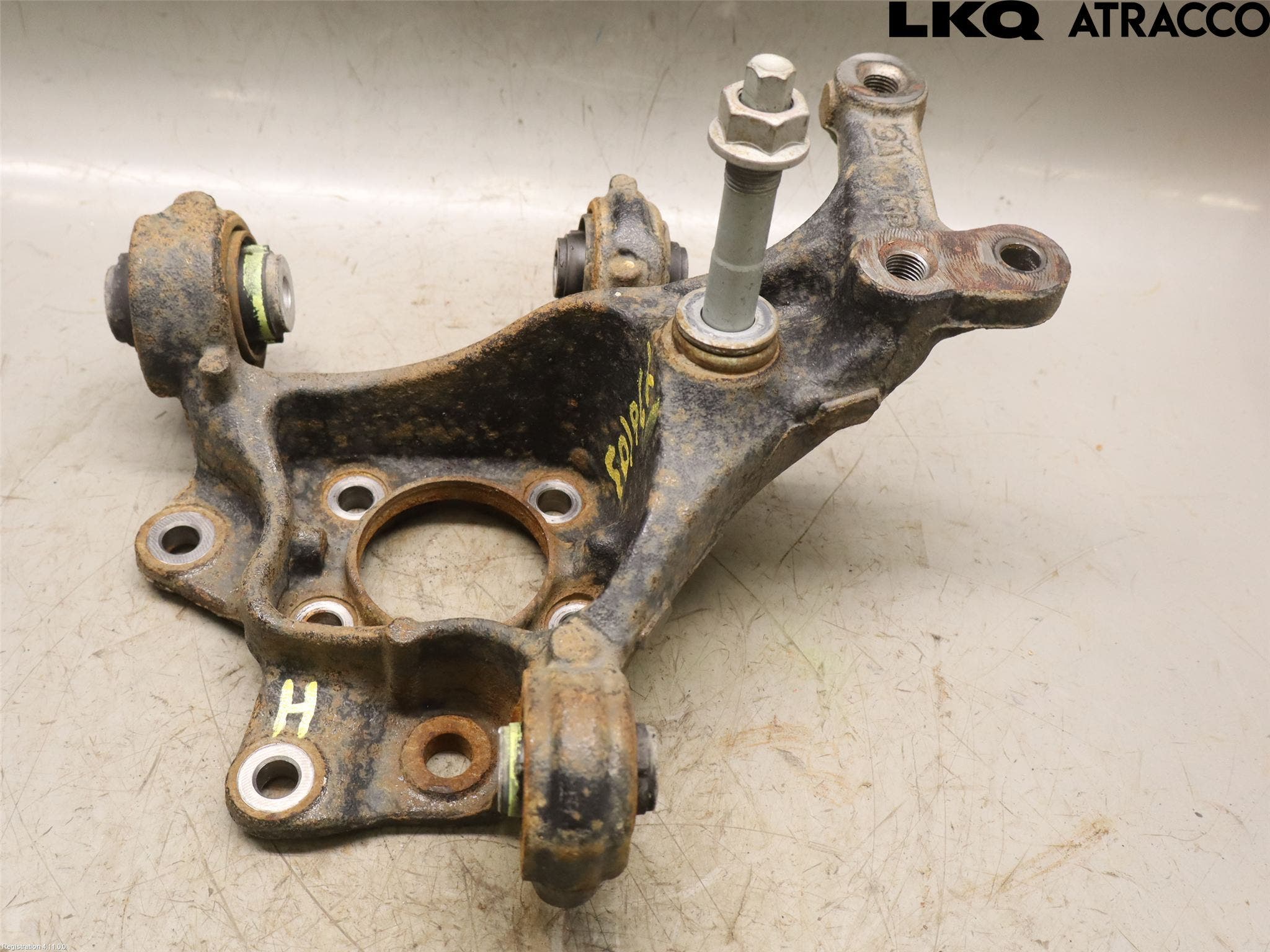 Toyota COROLLA CROSS XG10 22- Hjullagerhus-Spindel Hö B