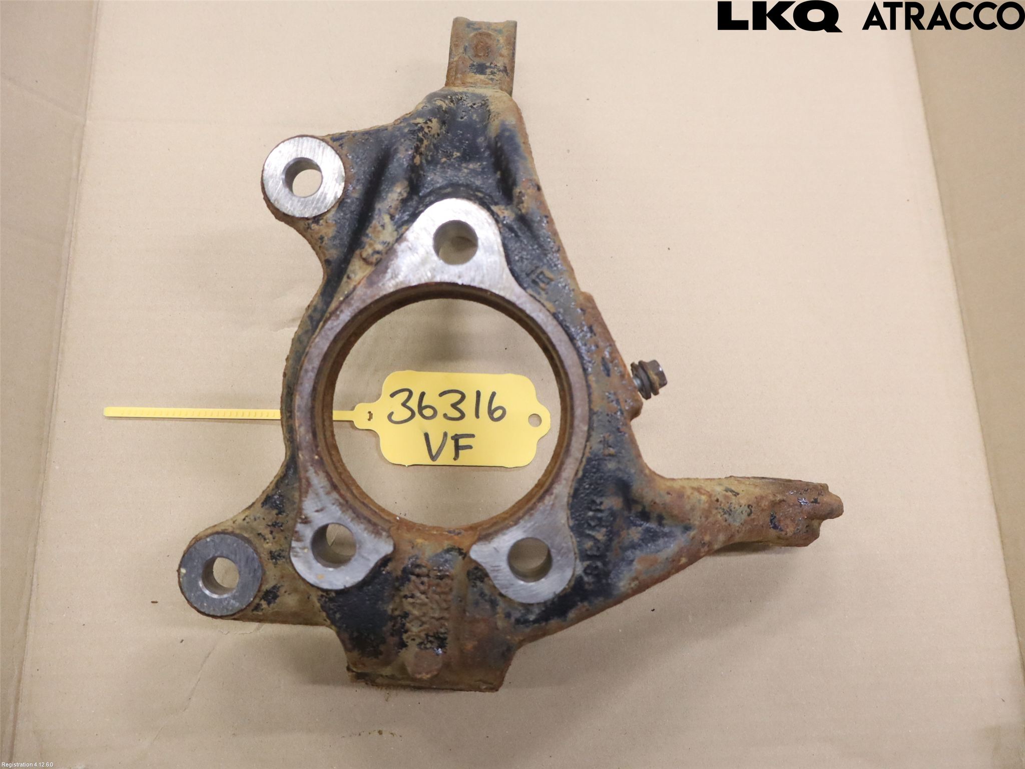 Toyota COROLLA 19- Styrspindel Lagerhus Vä