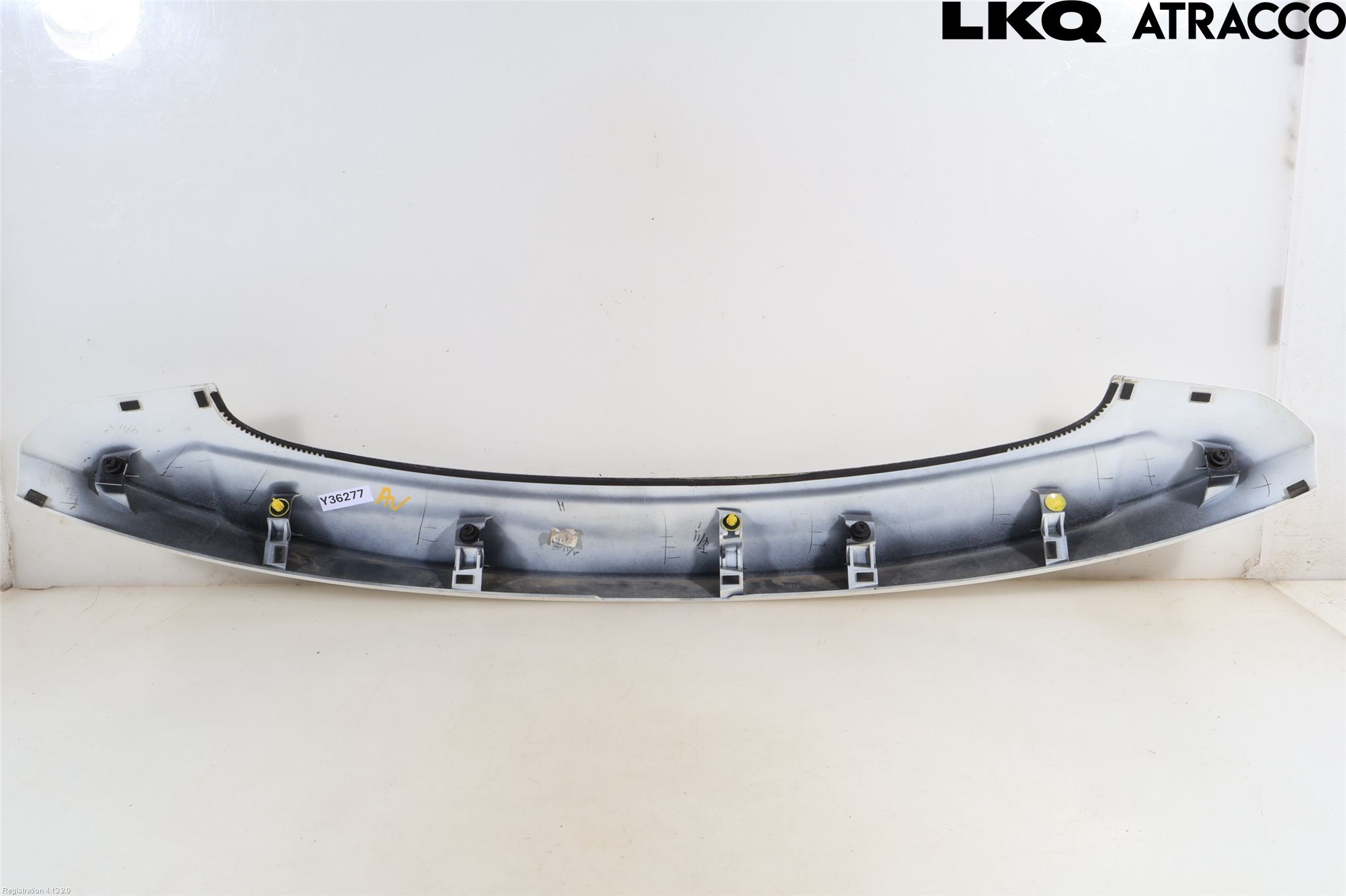 Toyota VERSO-S 11-16 Spoiler Baklucka