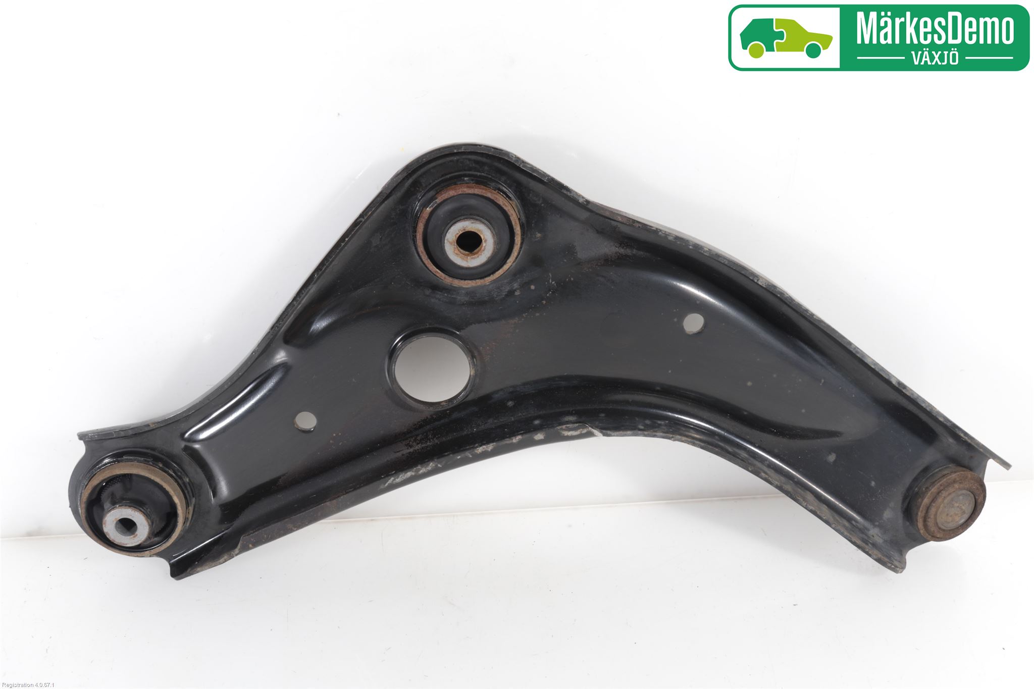 Nissan QASHQAI 14-17 Bärarm Fram Undre Vä