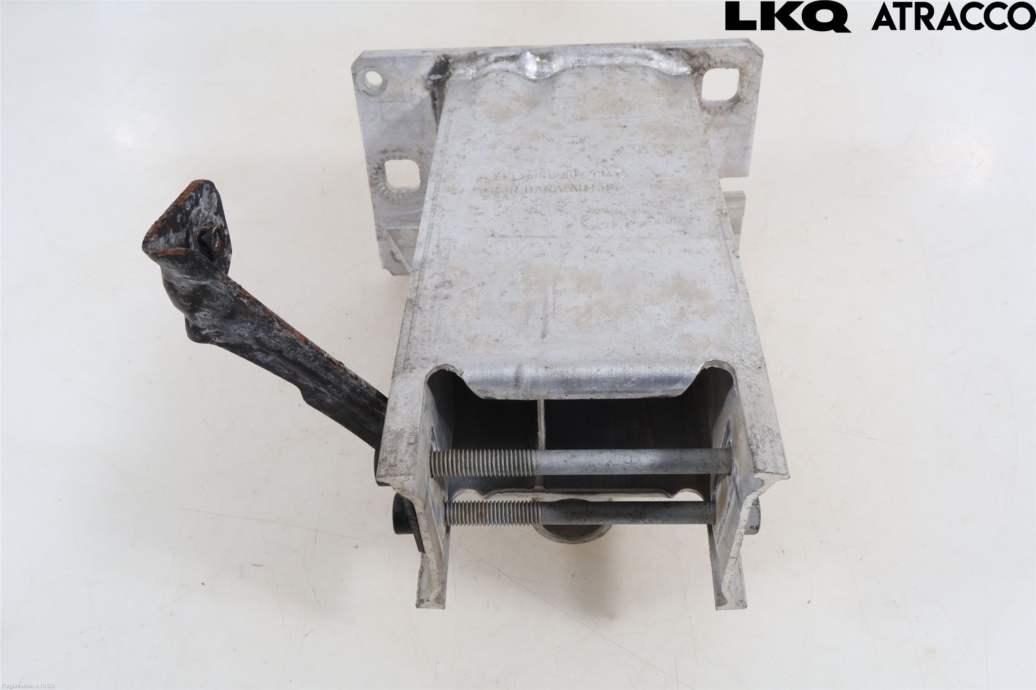 Audi A4/S4 08-11 Stötfångarbärjärn Fram