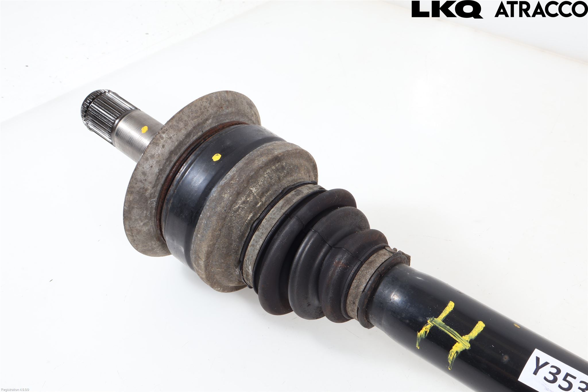 BMW 5 F10/F11/F18 09-17 Drivaxel Bak Höger