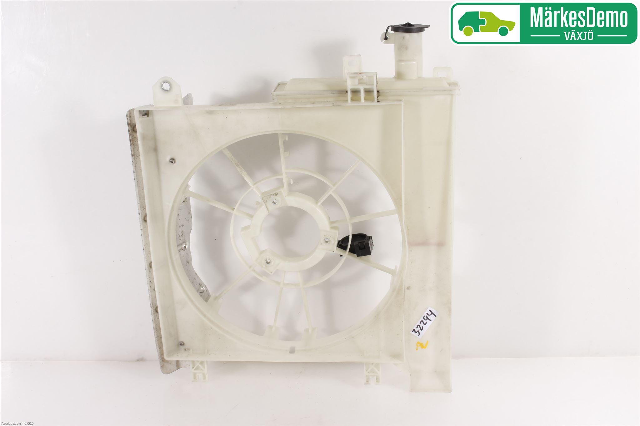 Toyota AYGO 06-14 Kylfläktkåpa