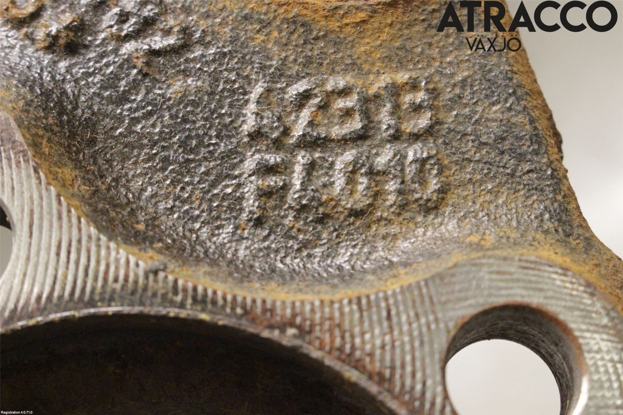 Toyota C-HR 16-23 Hjullagerhus-Spindel Hö B