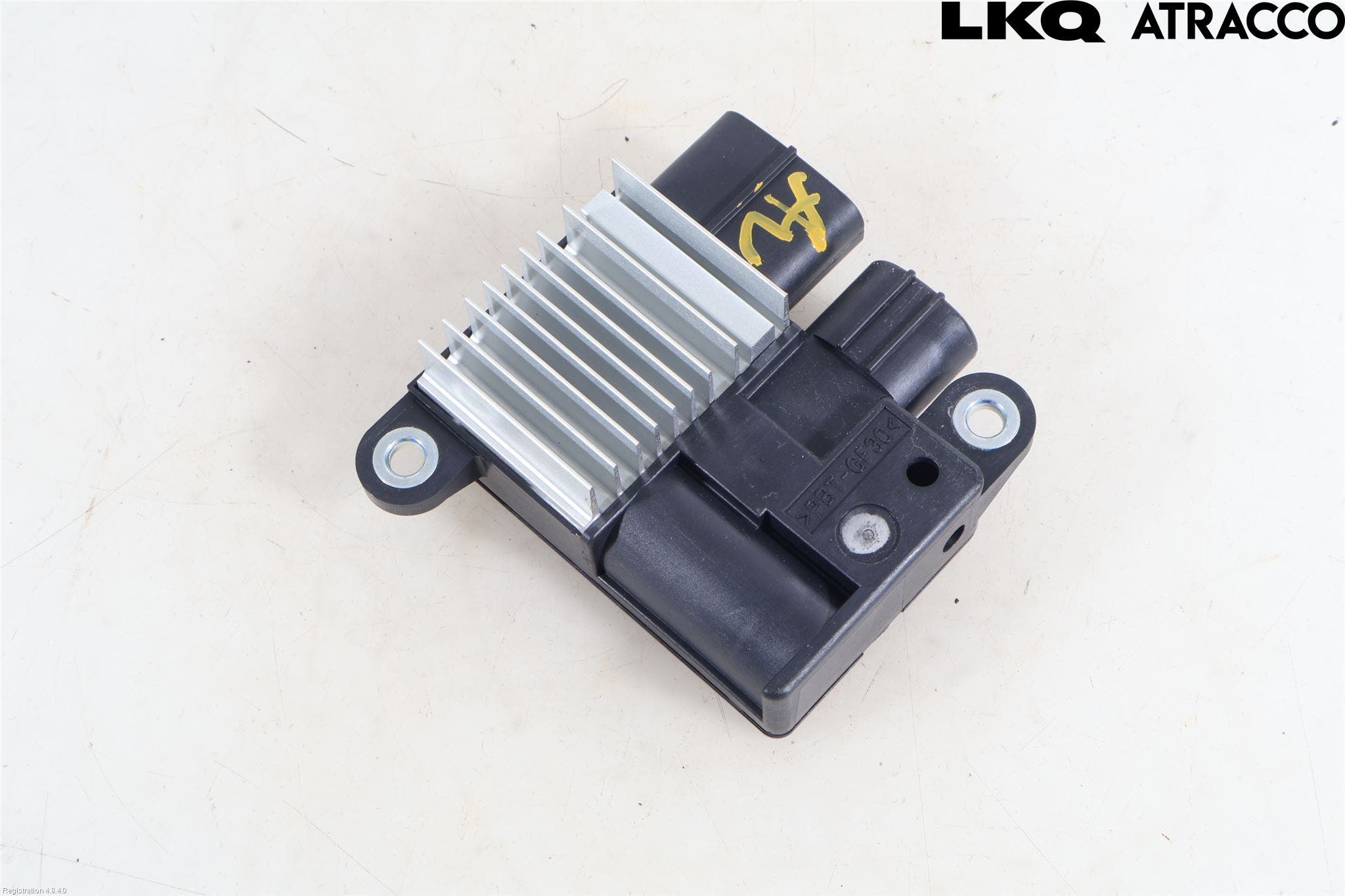 Toyota YARIS CROSS XP21 21- Kylfläktsmotstånd