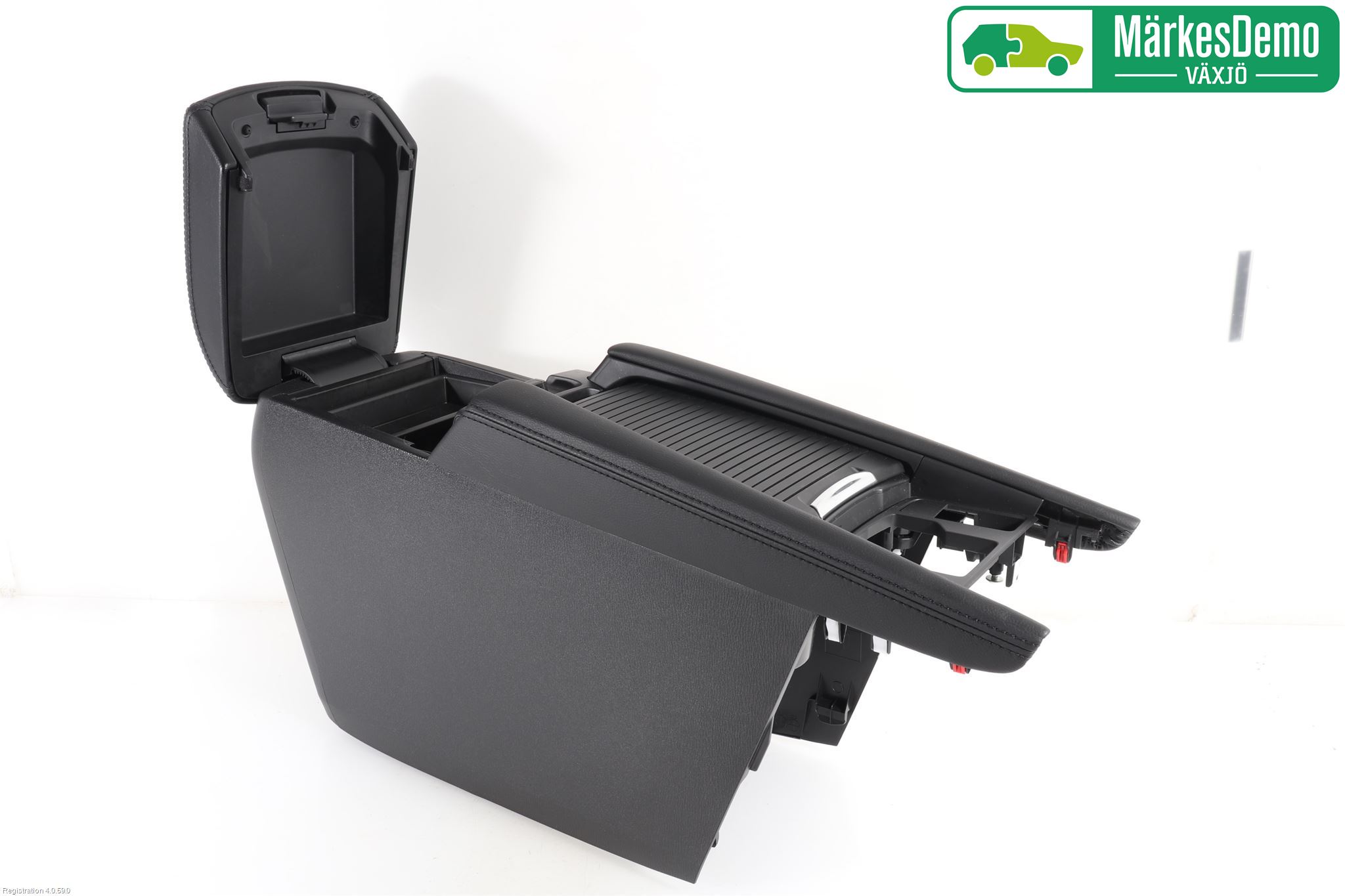 Mazda 3 III 14-19 Instrumentkonsoll Golv