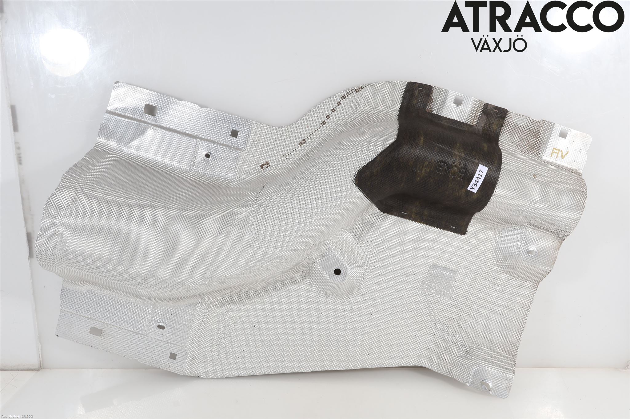 Mazda 3 IV 19- Hasplåt Plåt-Plast