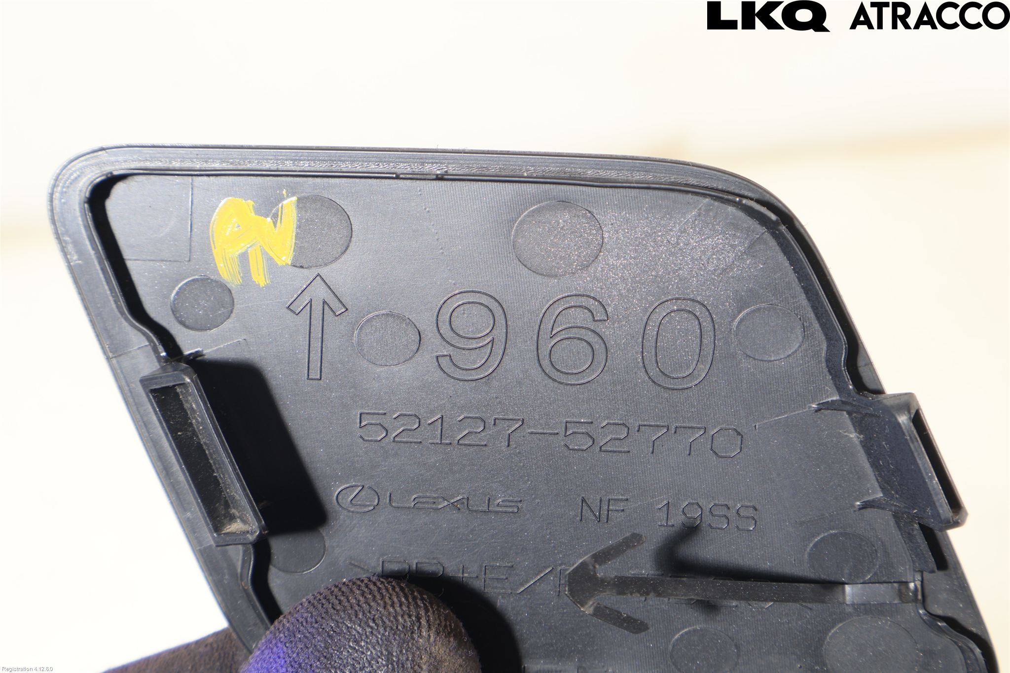 Lexus LBX 24- Stötfångardel Fram Hö