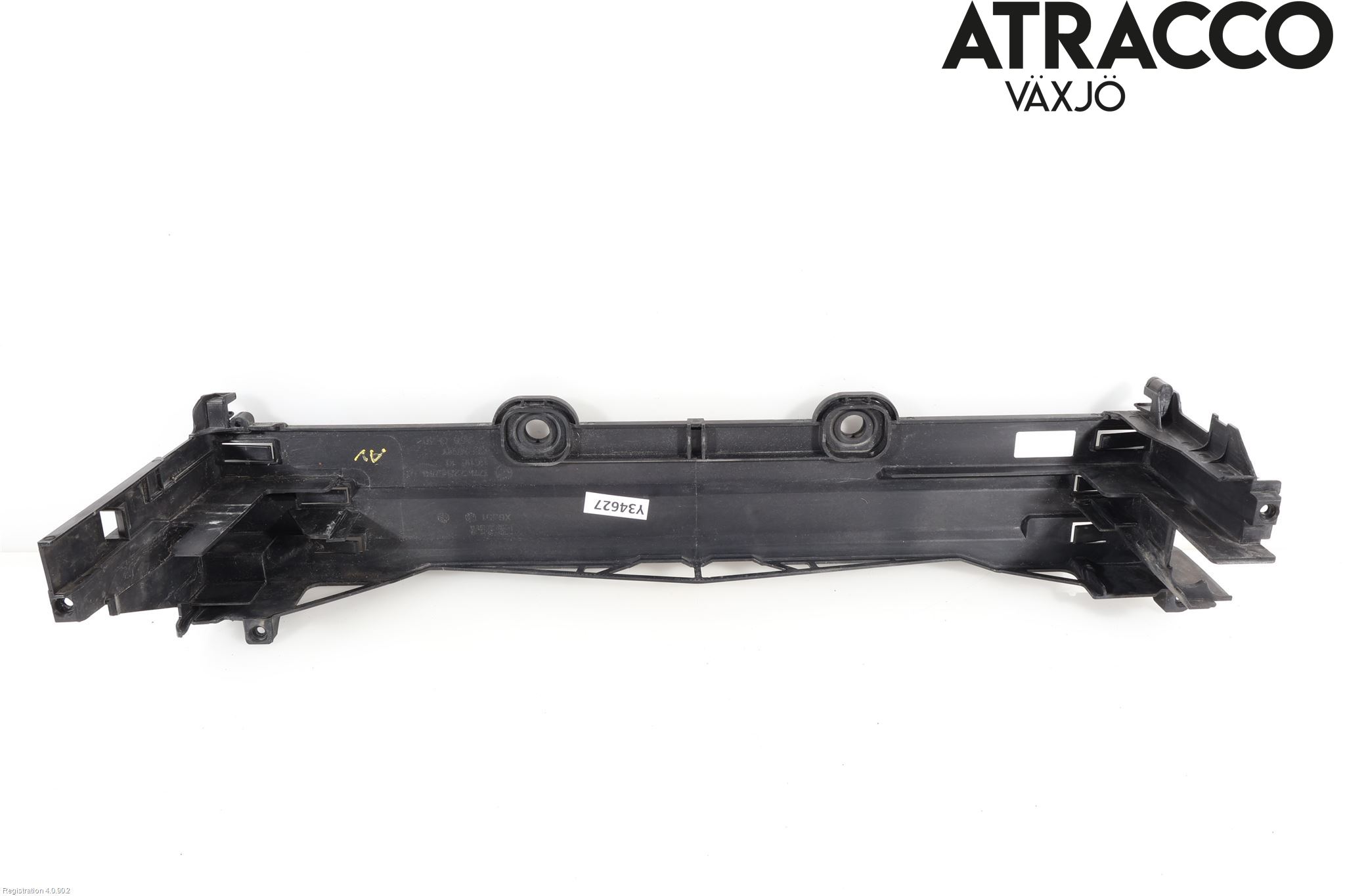 BMW 5 F10/F11/F18 09-17 Kylarfäste-Ram-Balk