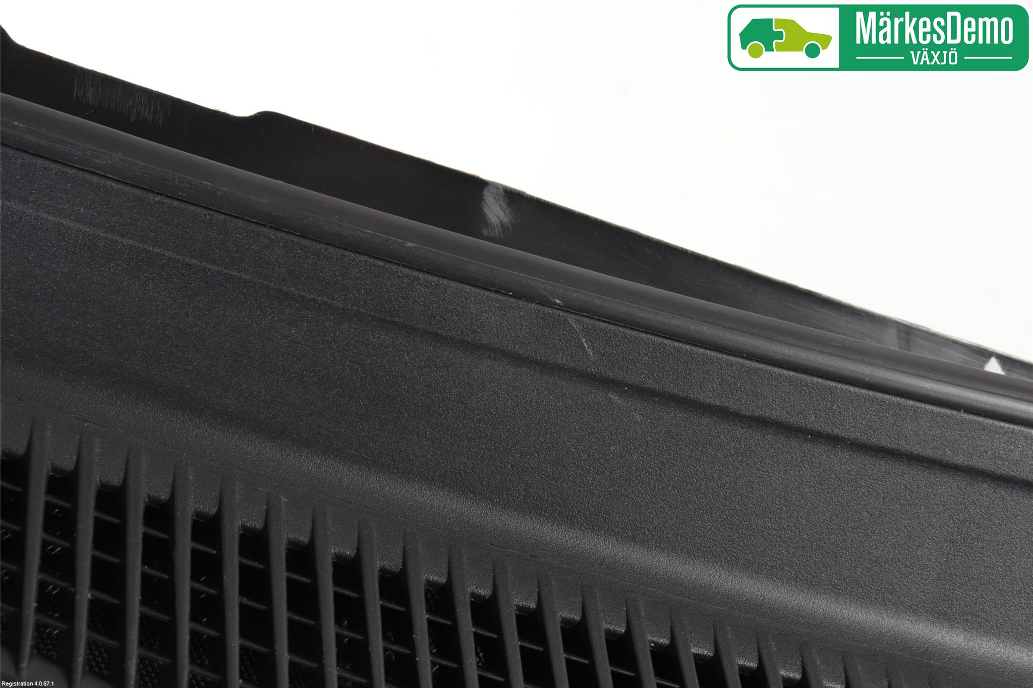 Toyota AYGO 15-21 Torpedplåt-Torpedplast