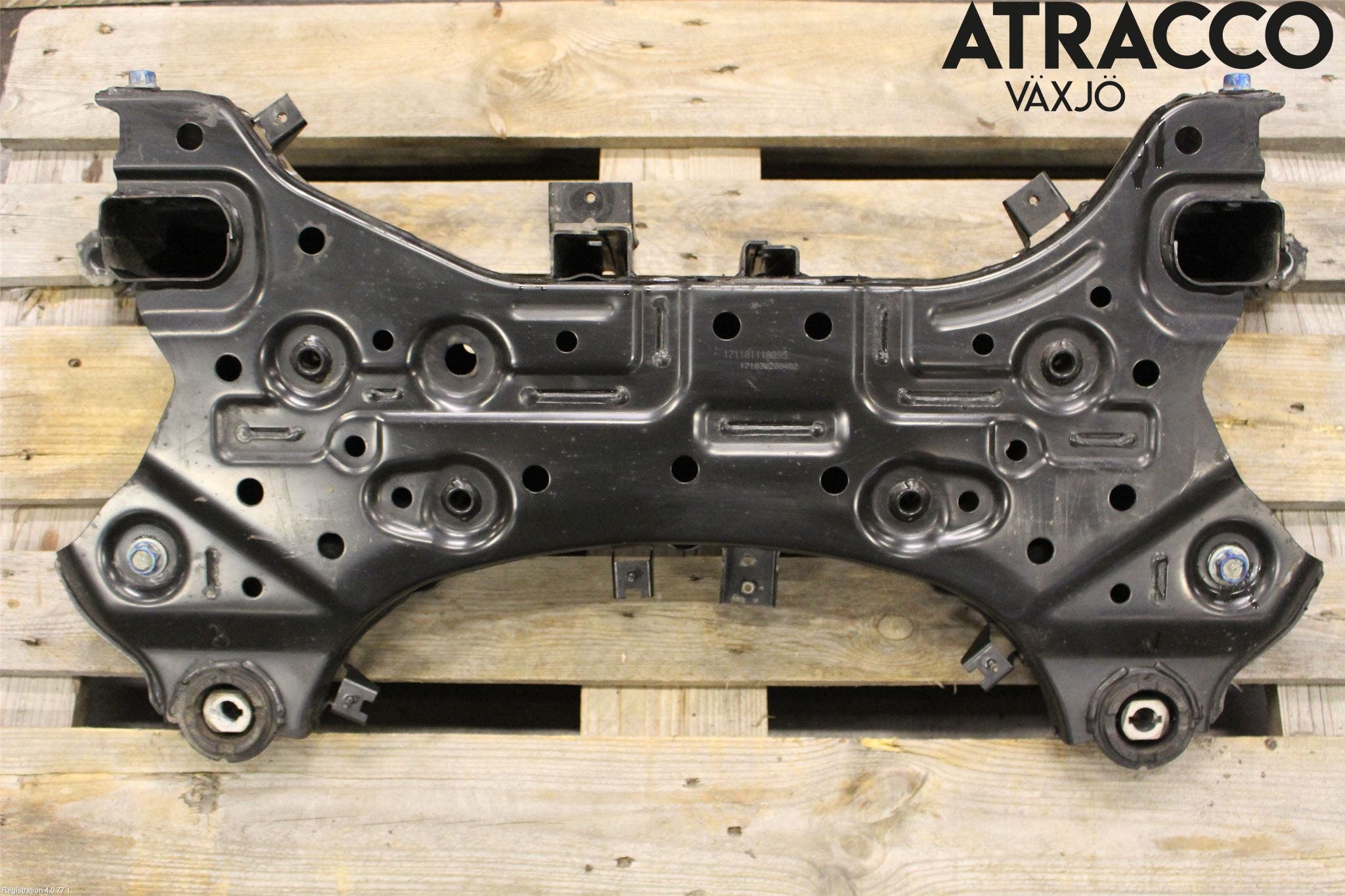 Hyundai IONIQ AE 17-22 Framvagnsbalk