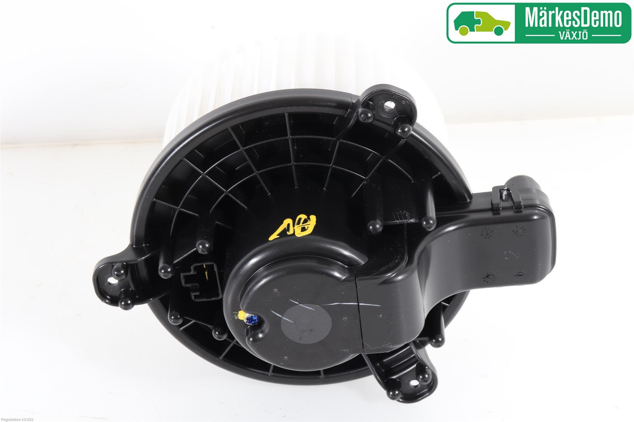 Suzuki SWIFT 17-24 Värmefläkt