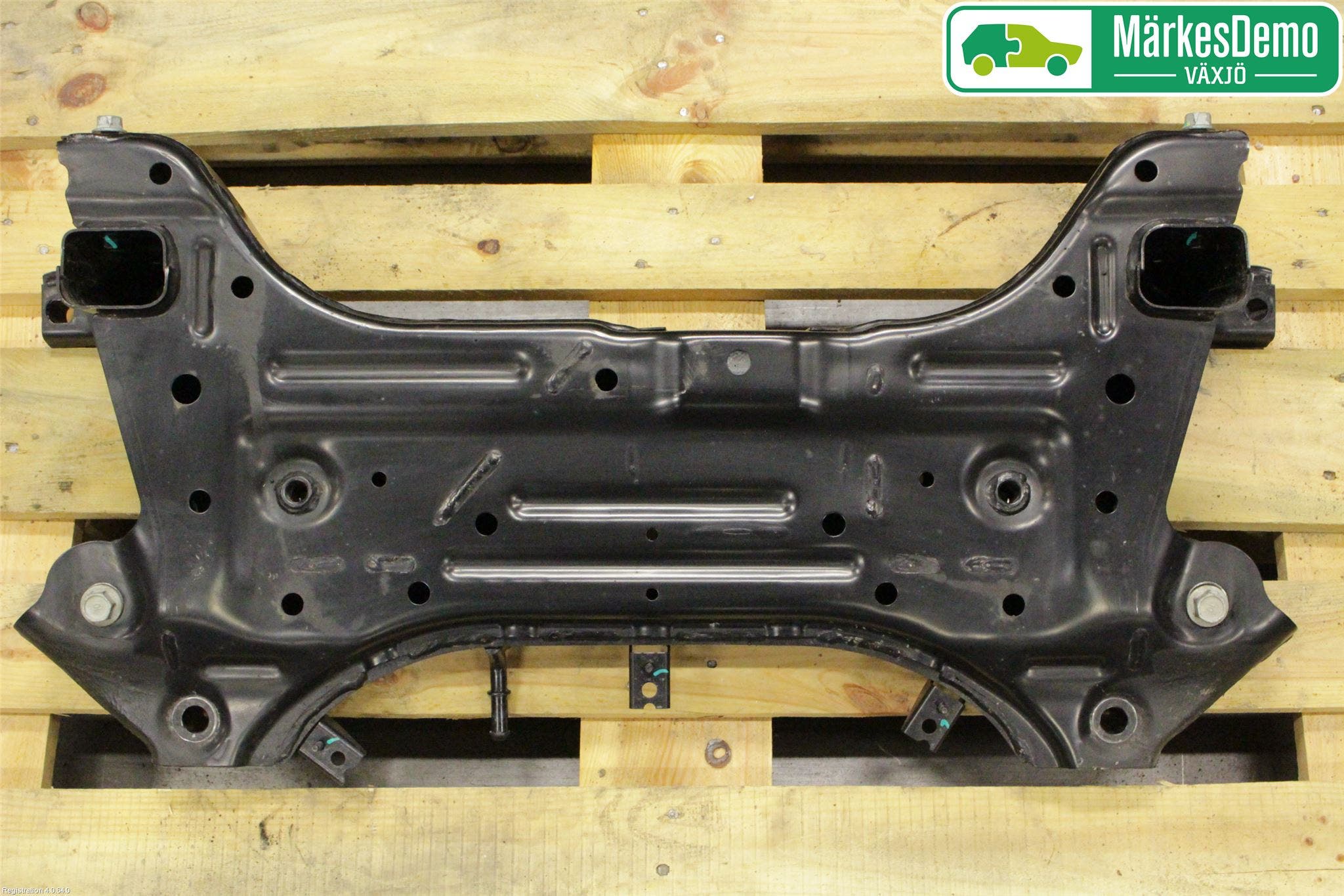 Hyundai i20 GB 15-20 Framvagnsbalk