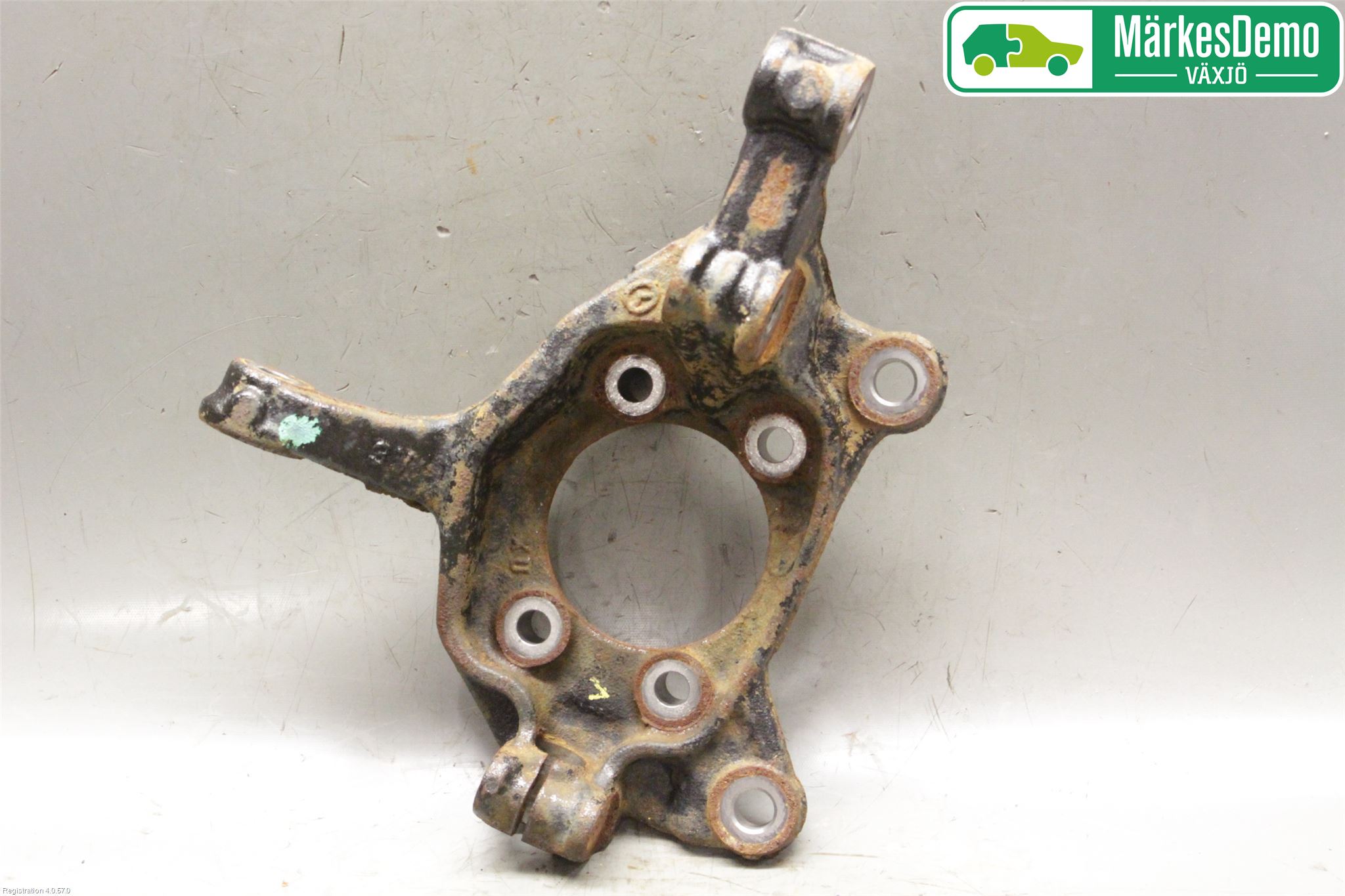 Mazda CX-3 Styrspindel Lagerhus Vä