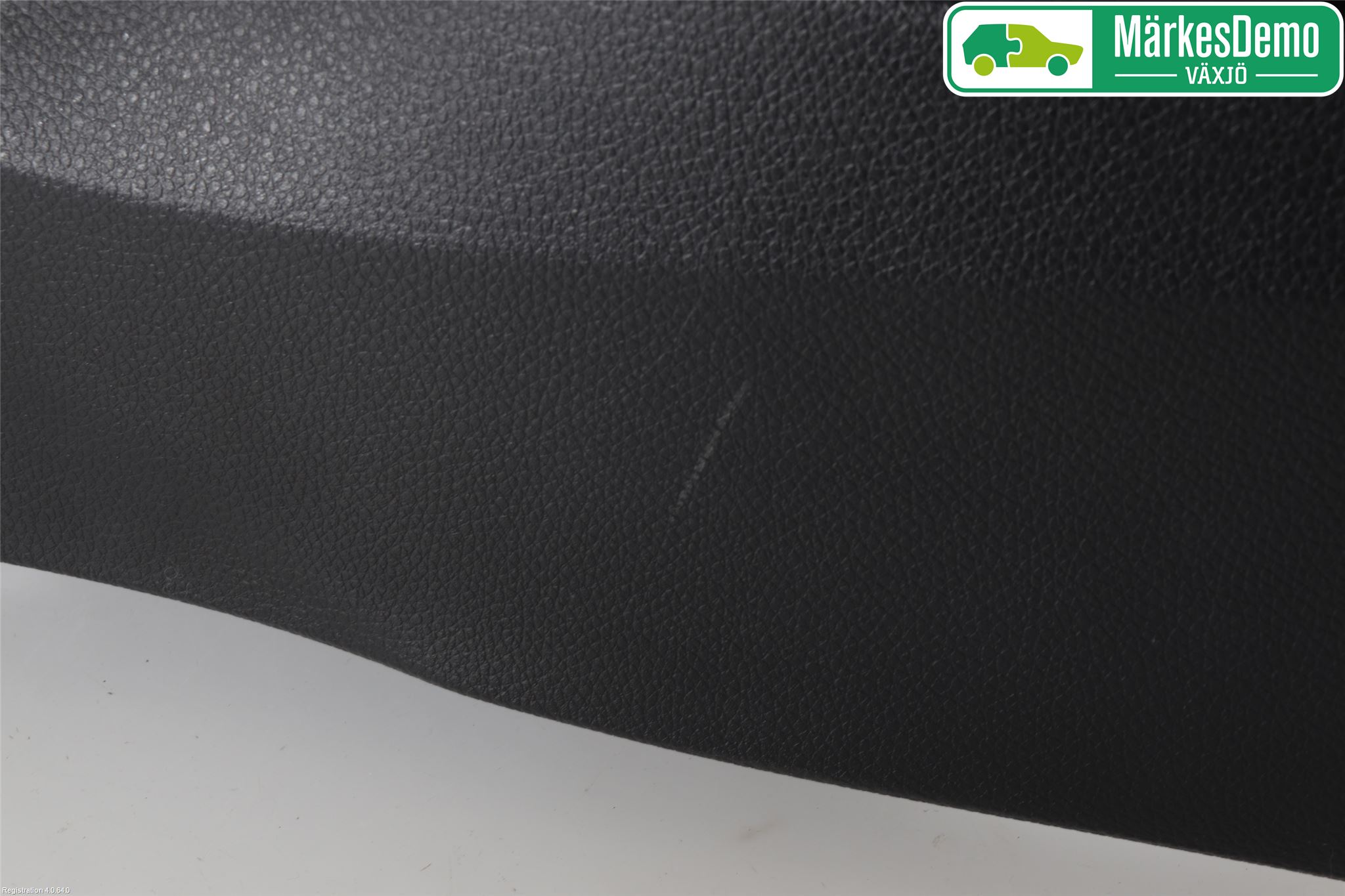 Hyundai i40 16-18 Instrumentkonsoll Golv