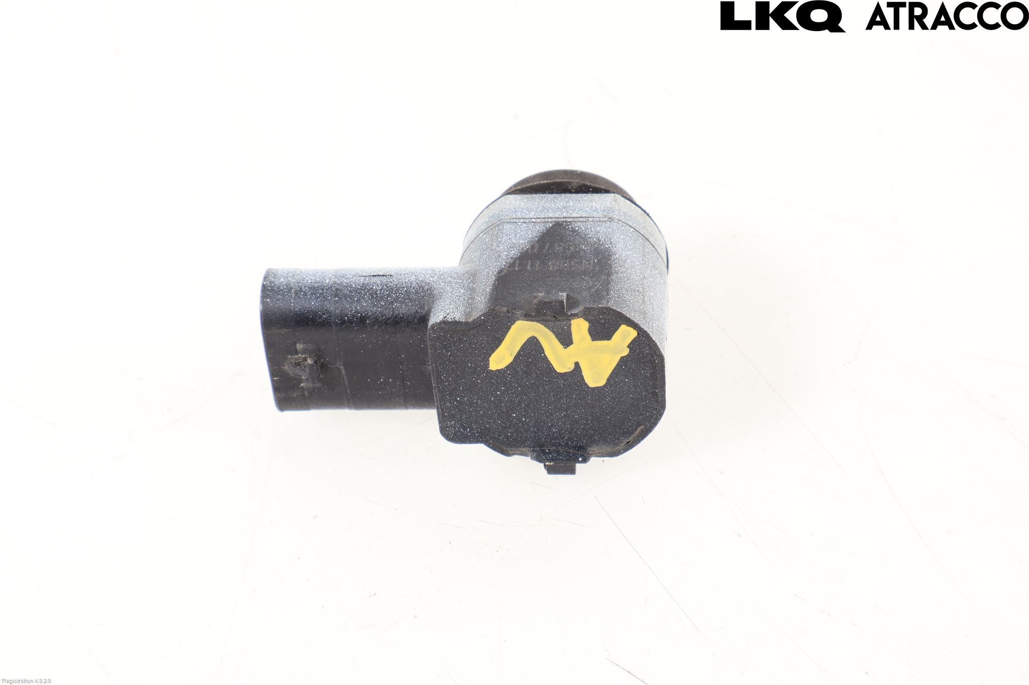 Volkswagen VW PASSAT 11-14 Parkeringshjälp Frontsensor