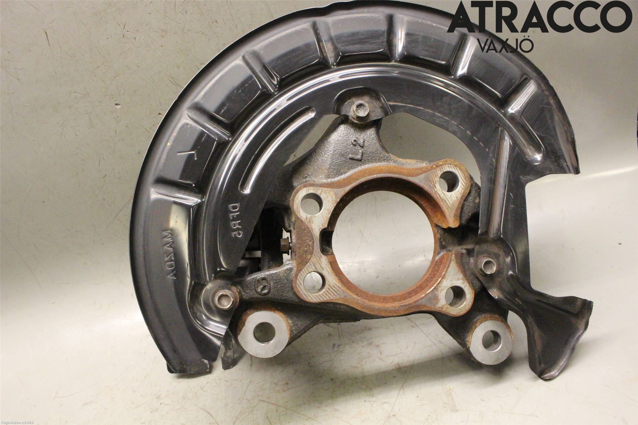 Mazda CX-30 20- Styrspindel Lagerhus Vä