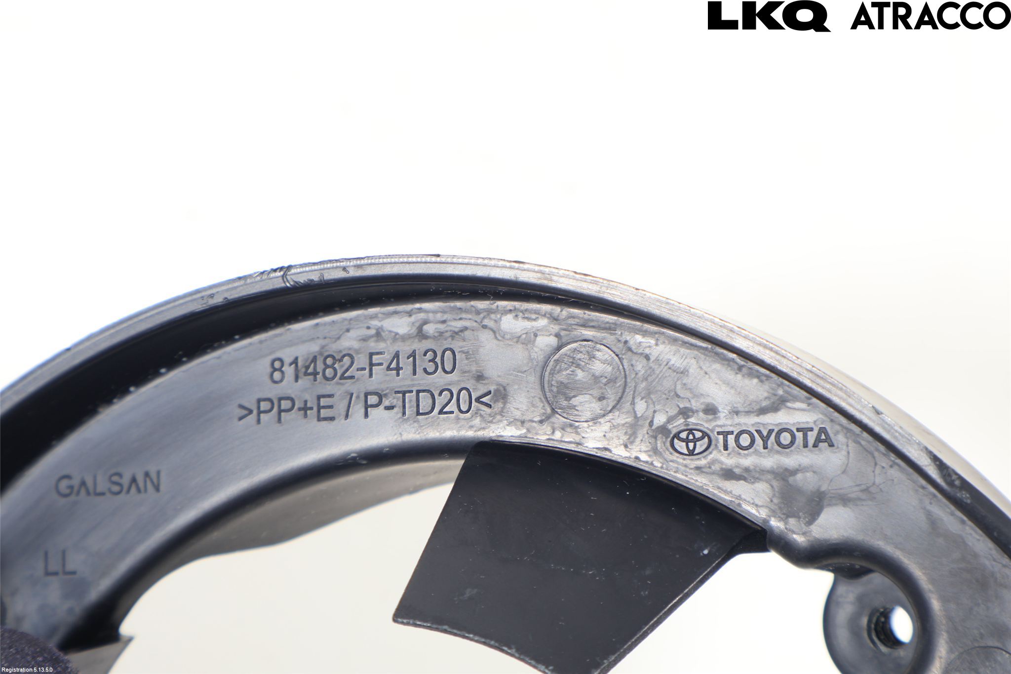 Toyota C-HR 16-23 Dimljussarg Fram