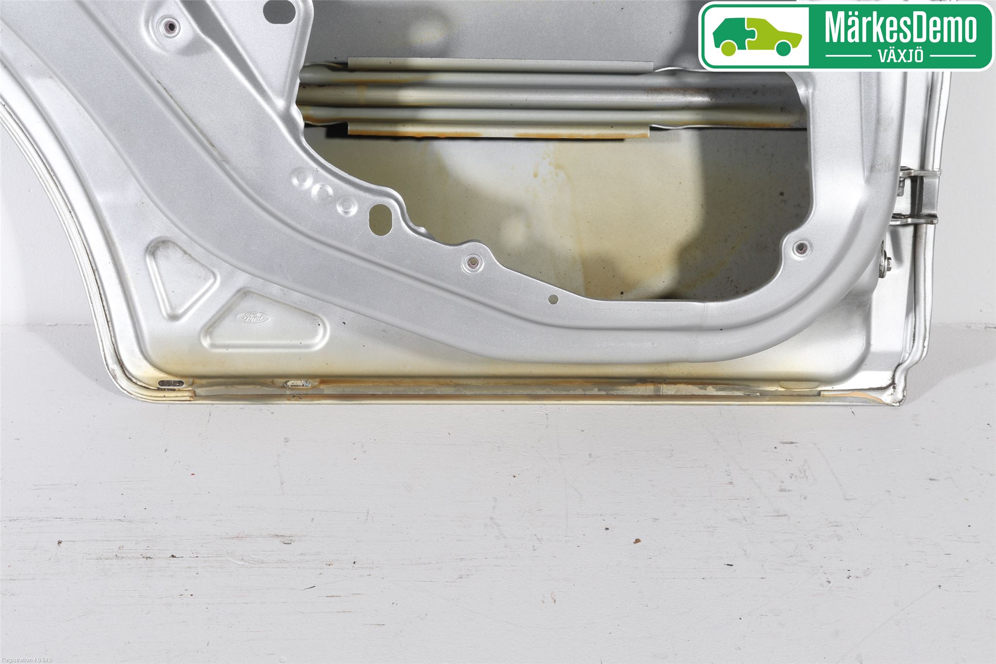 Ford FIESTA     02-05 Dörr Bak Vänster