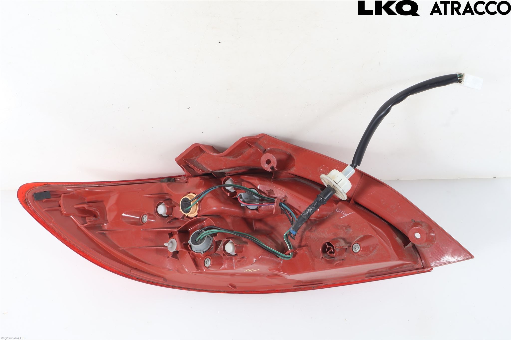 Mazda 2 (DE) 08-15 Bakljus Höger