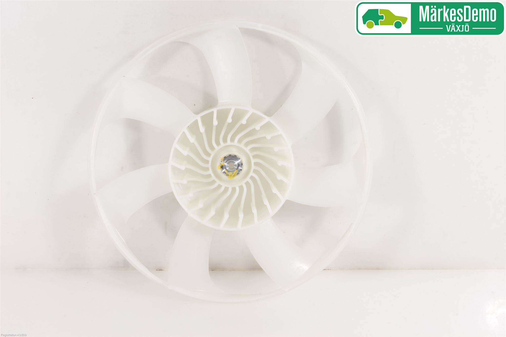 Toyota RAV4 13-18 Kylfläkt-Vinge