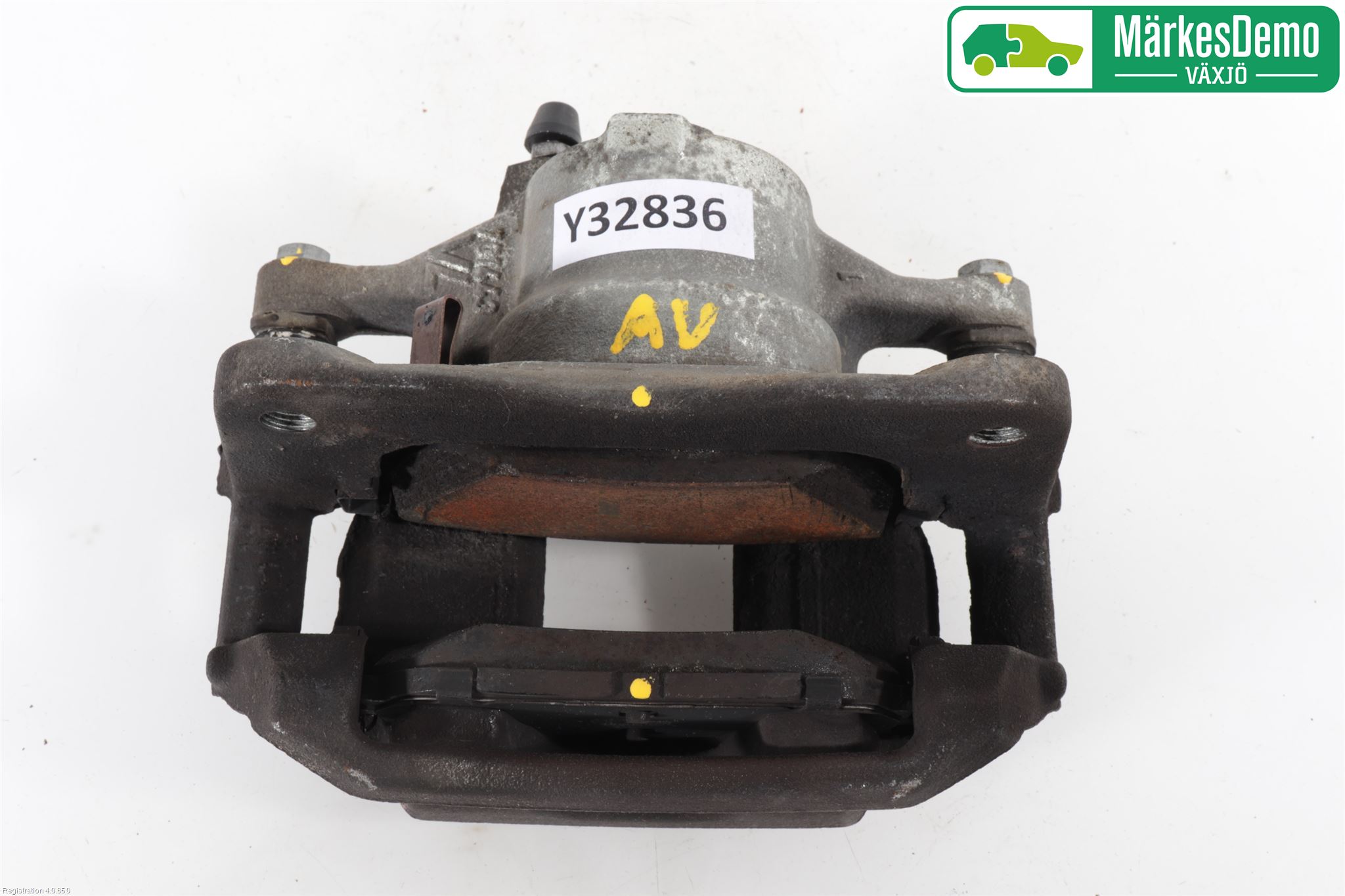 Toyota AURIS 13-19 Bromsok Fram Vänster